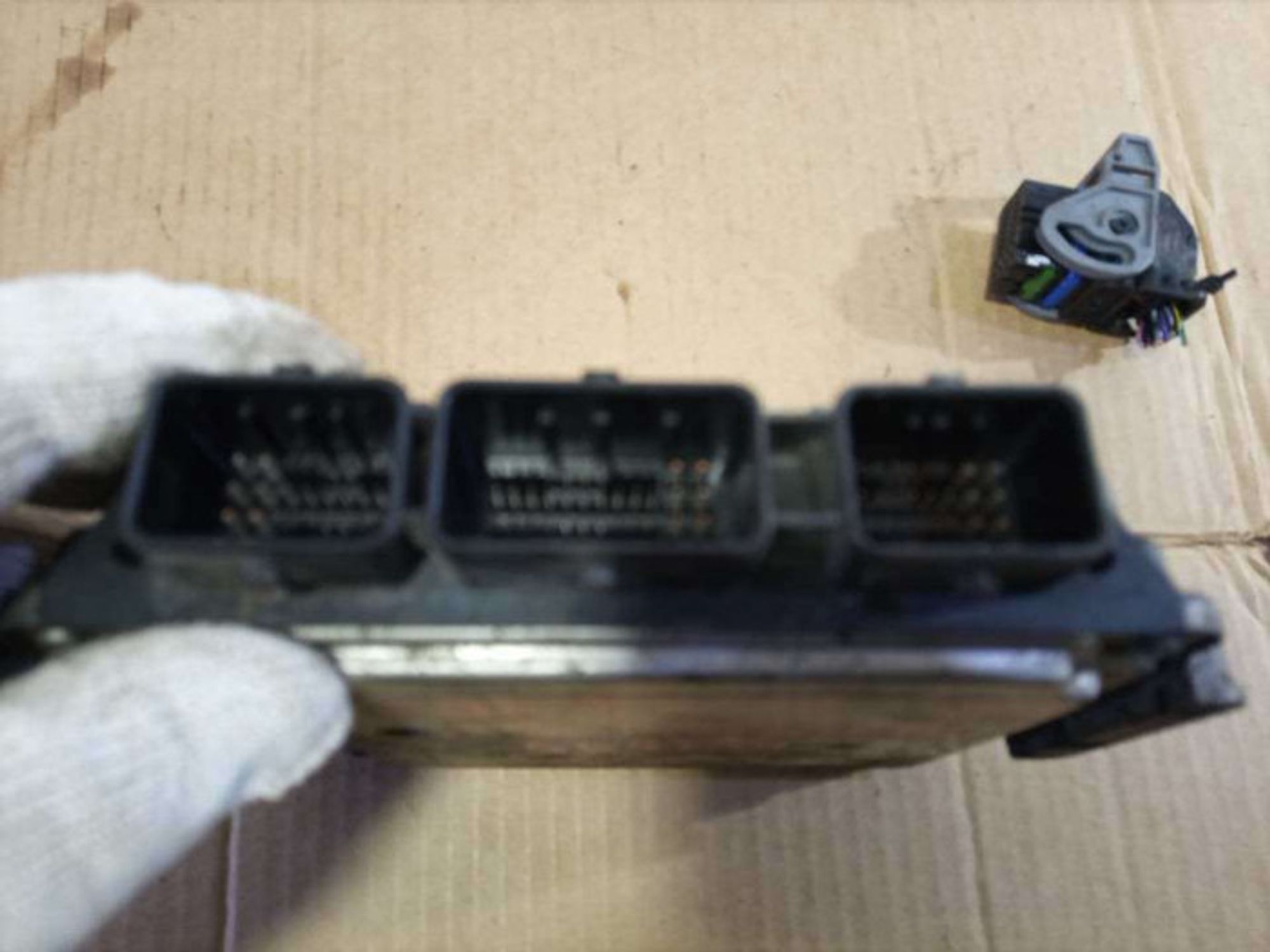 https://gcs.partsauto.market/rn-stockpro.appspot.com/thmbs/78ee0fb3787e2dce013ed29fc8a1120c/225c53e67e6b74ae4b5d85a1afcb5d5f/9e45cecb87ee7689afb1c46fe3917a90.jpg