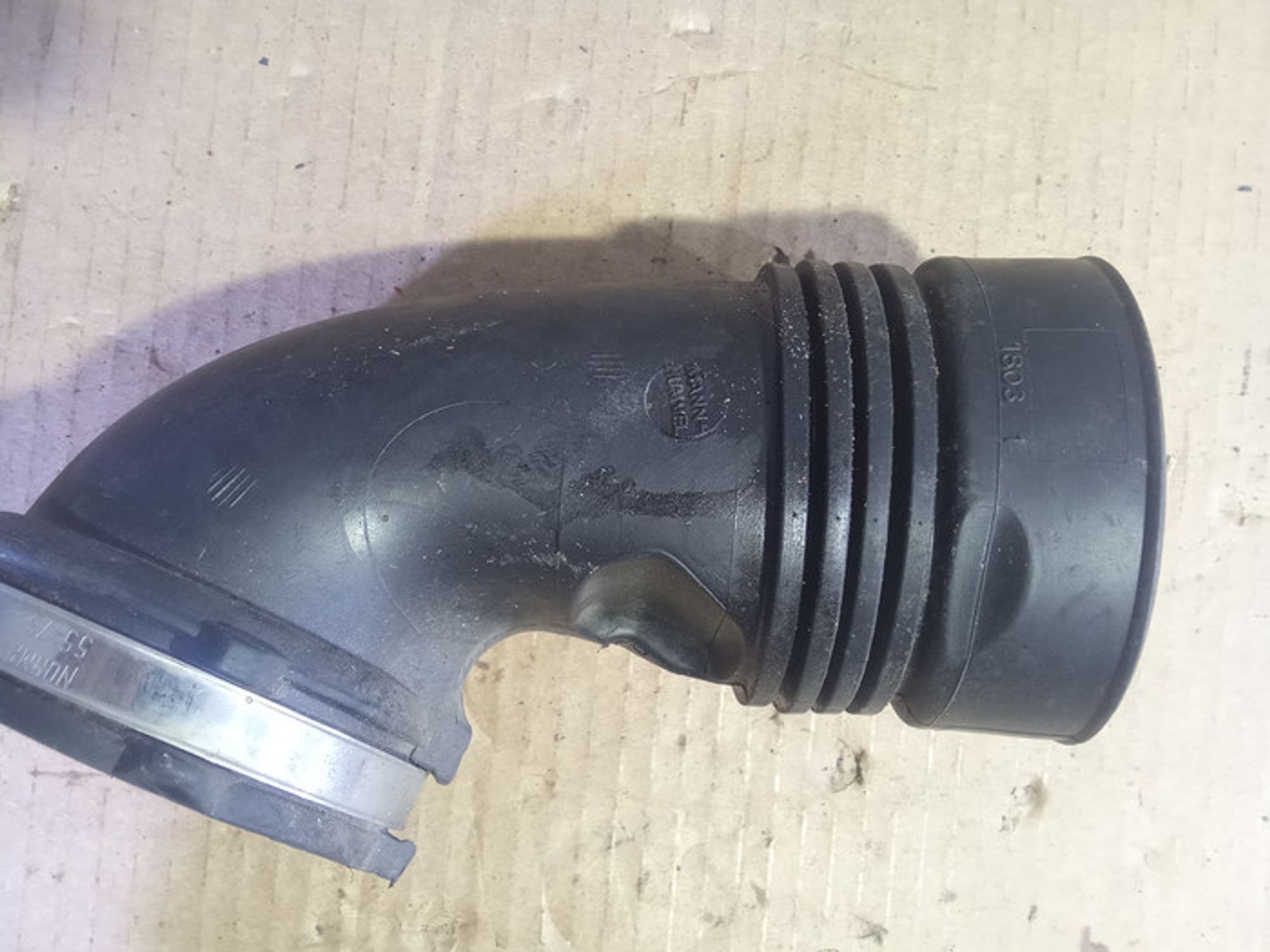 https://gcs.partsauto.market/rn-stockpro.appspot.com/thmbs/78ee0fb3787e2dce013ed29fc8a1120c/23607967e8fc917bc74d75d06e07ae0a/d05d486d66495e793458359f1dbe646d.jpg