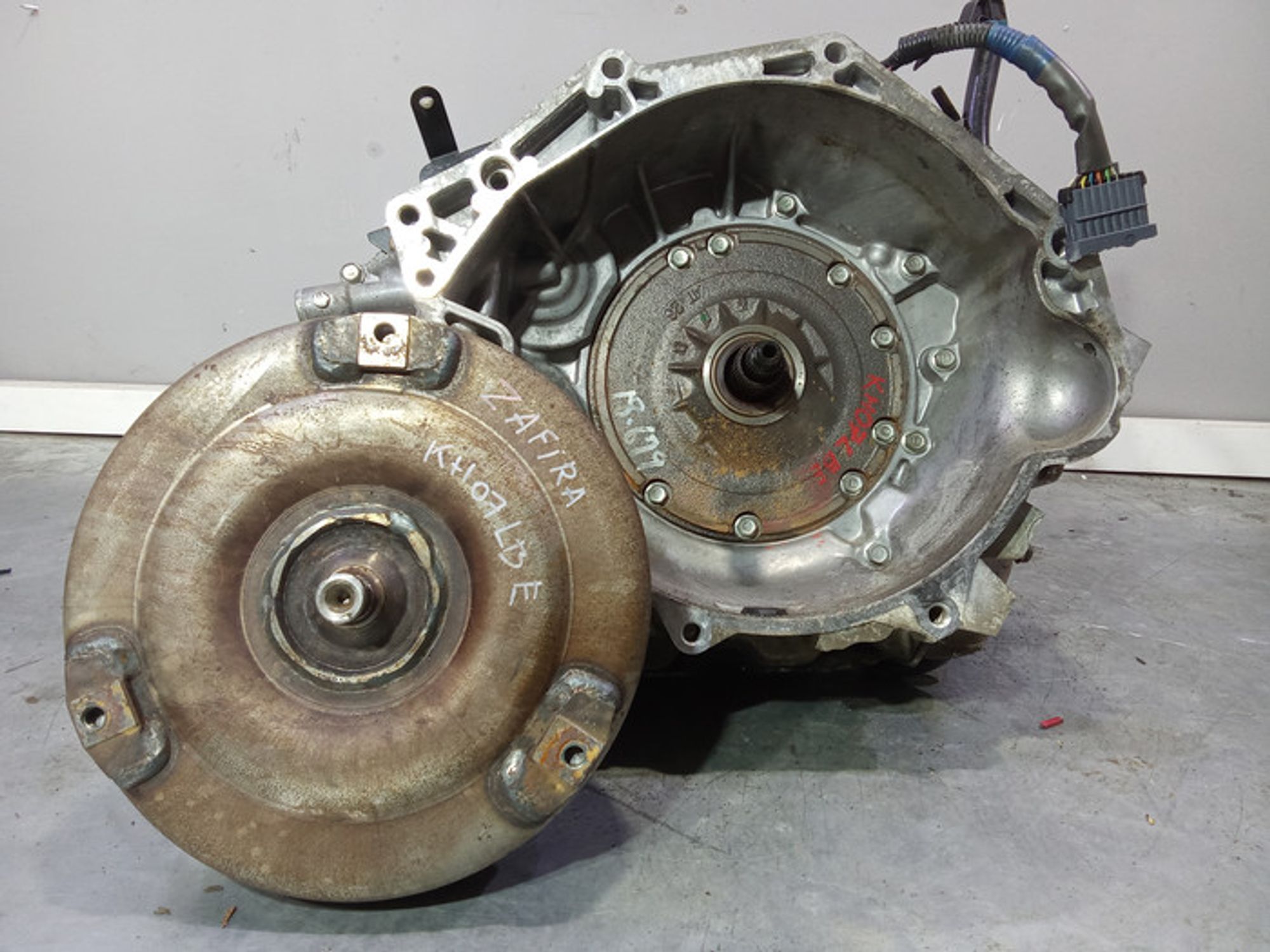 https://gcs.partsauto.market/rn-stockpro.appspot.com/thmbs/78ee0fb3787e2dce013ed29fc8a1120c/276a9f25fe2ffe137c910552786f3597/c6c8d8e6252f92f76458802fdaa79d5c.jpg