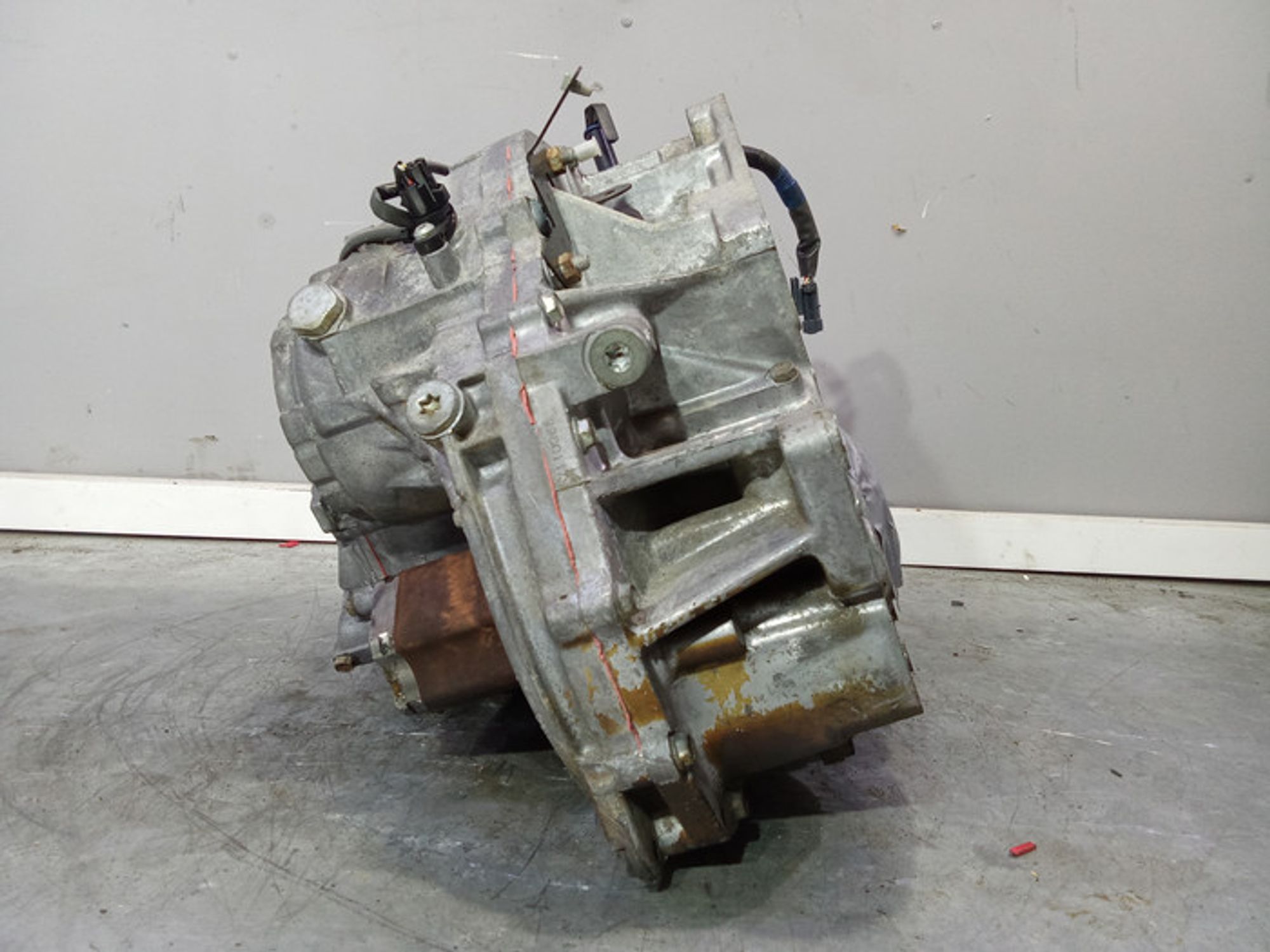 https://gcs.partsauto.market/rn-stockpro.appspot.com/thmbs/78ee0fb3787e2dce013ed29fc8a1120c/276a9f25fe2ffe137c910552786f3597/ee821623f201e47d2252e47bc06fbac7.jpg