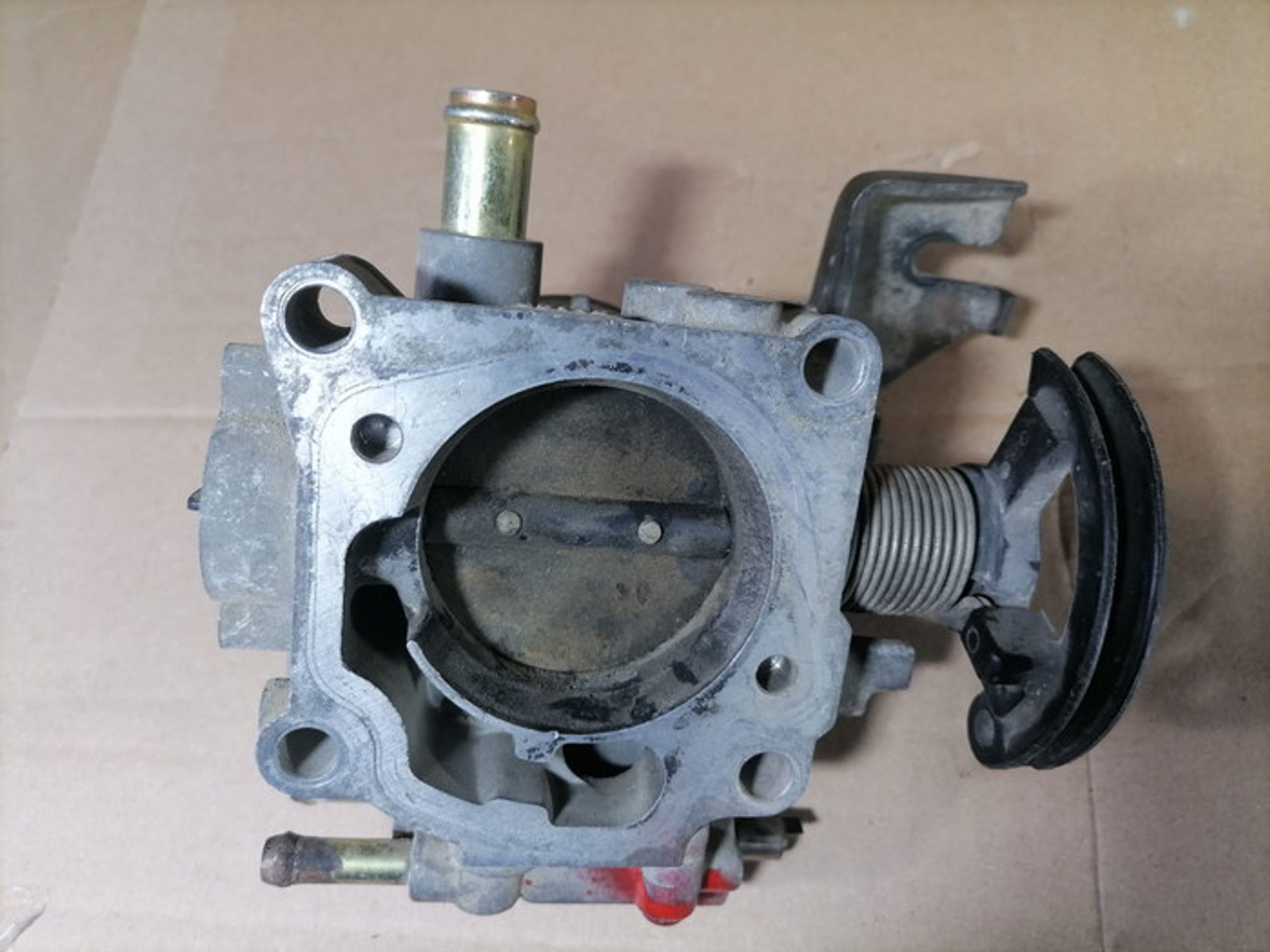 https://gcs.partsauto.market/rn-stockpro.appspot.com/thmbs/78ee0fb3787e2dce013ed29fc8a1120c/2ada15088c51d7d5be18c85f8810ae99/fa11d6b9153cacfe32306c89c830a703.jpg