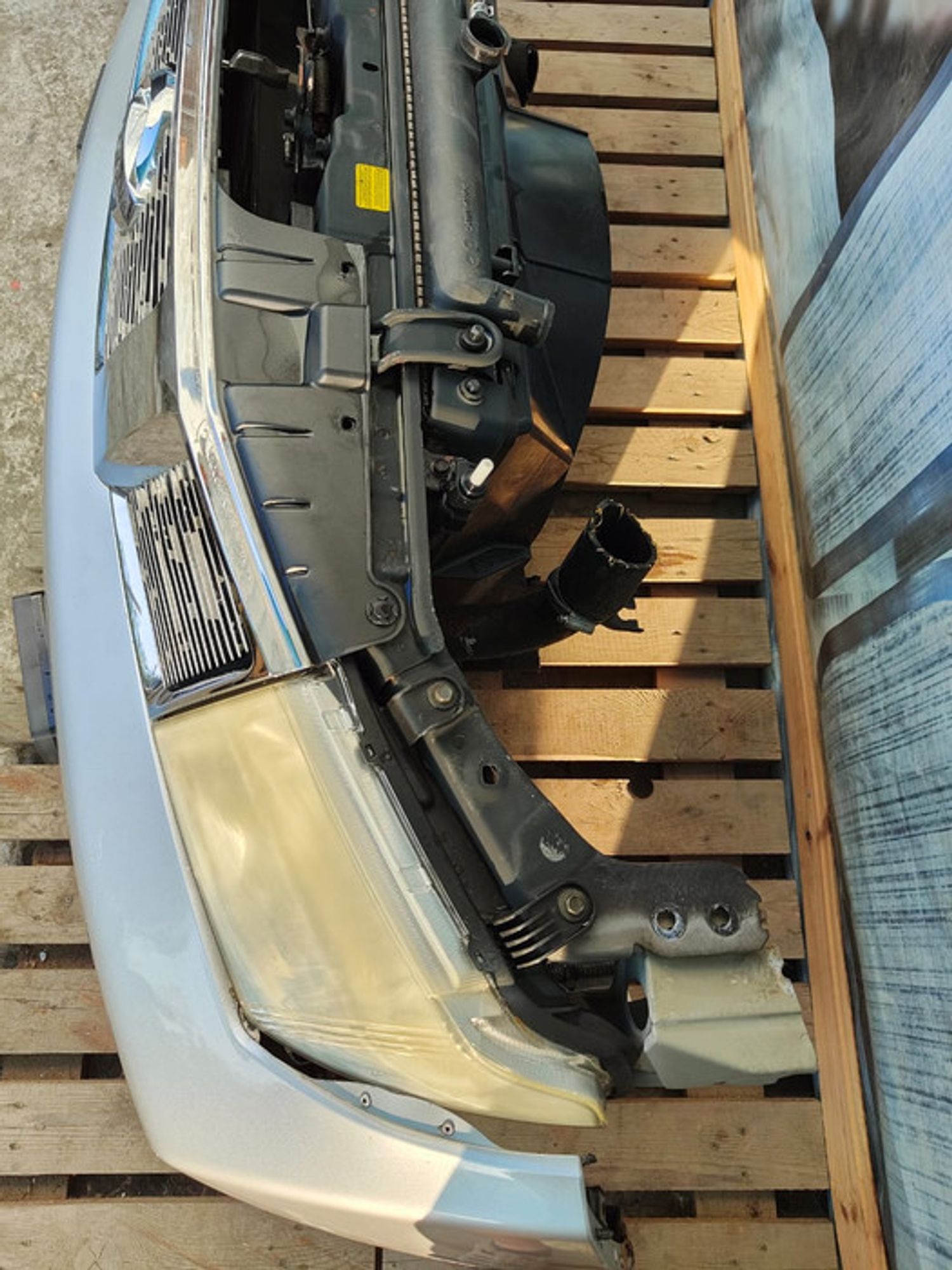https://gcs.partsauto.market/rn-stockpro.appspot.com/thmbs/78ee0fb3787e2dce013ed29fc8a1120c/2ba321af75cb17c81ce3a29bb1272759/b4c1f1963d638b615ff189f1b84caec2.jpg