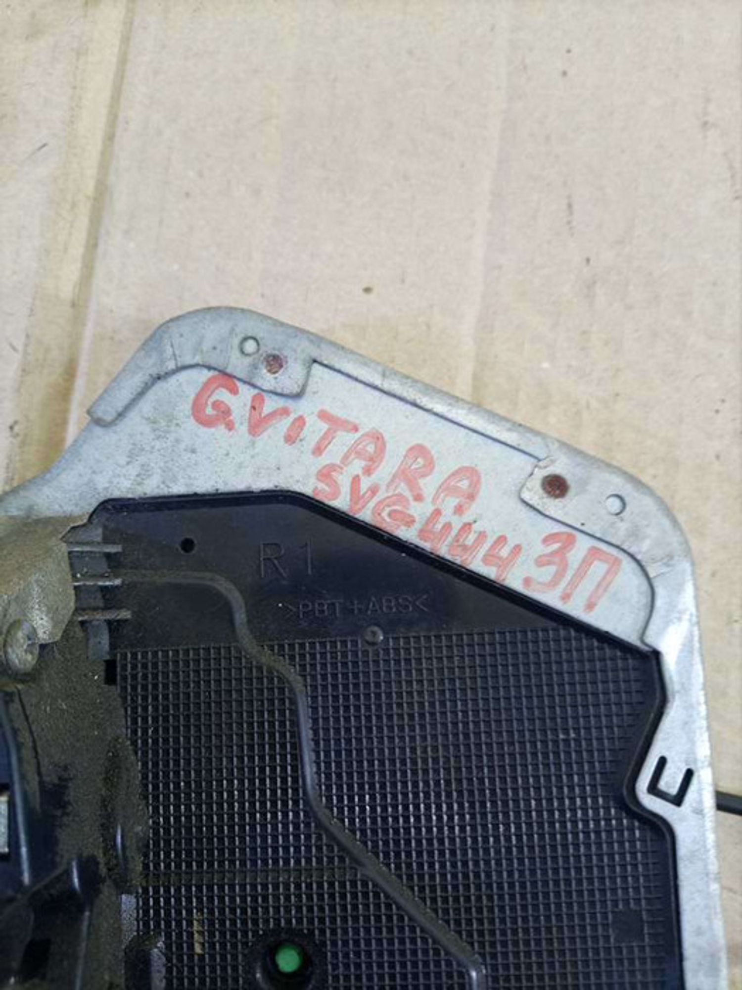 https://gcs.partsauto.market/rn-stockpro.appspot.com/thmbs/78ee0fb3787e2dce013ed29fc8a1120c/2f1f42318cc03389b4e6b24e2588c5cd/9db64345f345a3fd7afdab56ddf1bf84.jpg