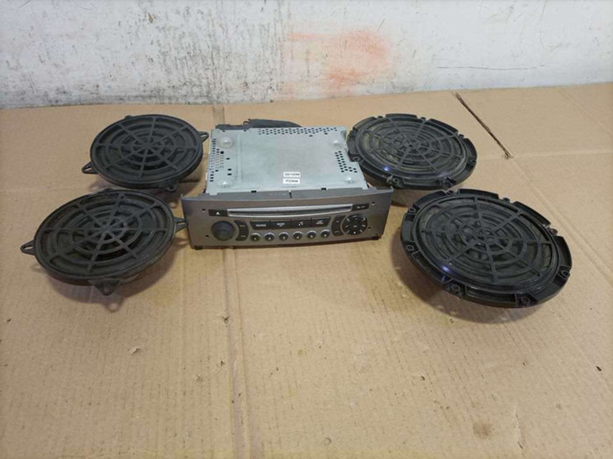 https://gcs.partsauto.market/rn-stockpro.appspot.com/thmbs/78ee0fb3787e2dce013ed29fc8a1120c/2fbfb560224623537694e0c807fe4a75/c478486738bd73351a6244ec3c653ff7.jpg