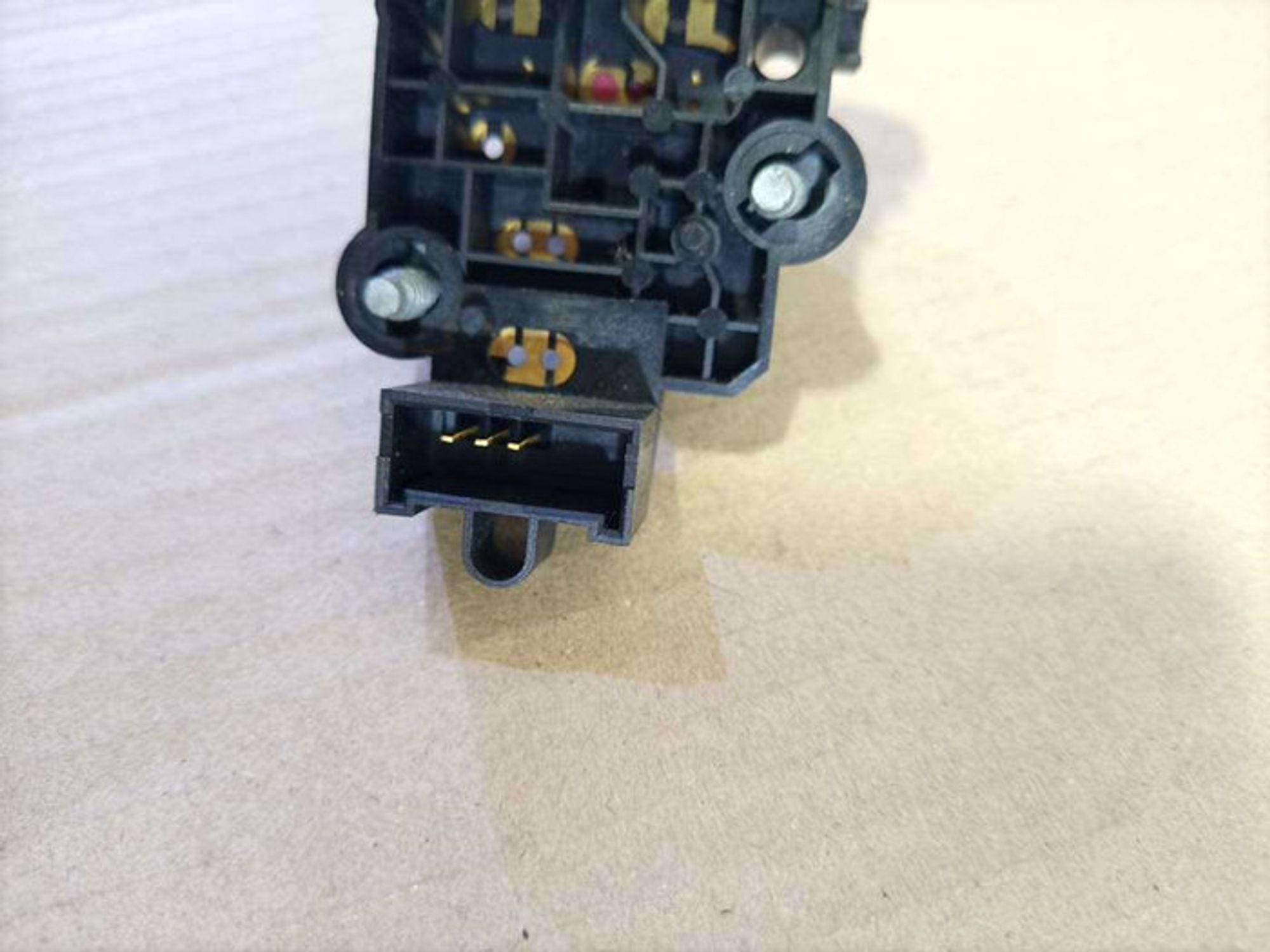 https://gcs.partsauto.market/rn-stockpro.appspot.com/thmbs/78ee0fb3787e2dce013ed29fc8a1120c/429e39a163d13d6d084864c65a8c4f44/90c1f5985f601f4fece6c9fb71f111d3.jpg