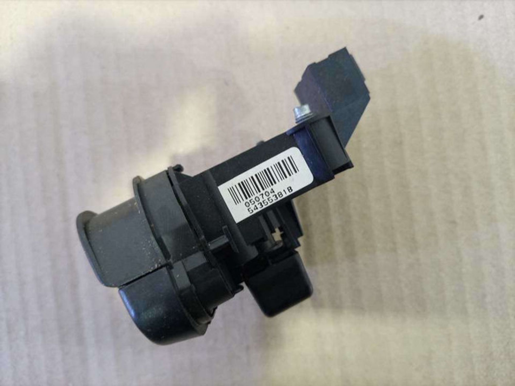 https://gcs.partsauto.market/rn-stockpro.appspot.com/thmbs/78ee0fb3787e2dce013ed29fc8a1120c/429e39a163d13d6d084864c65a8c4f44/e6f62725db9f487e7cf9da589ead7d02.jpg