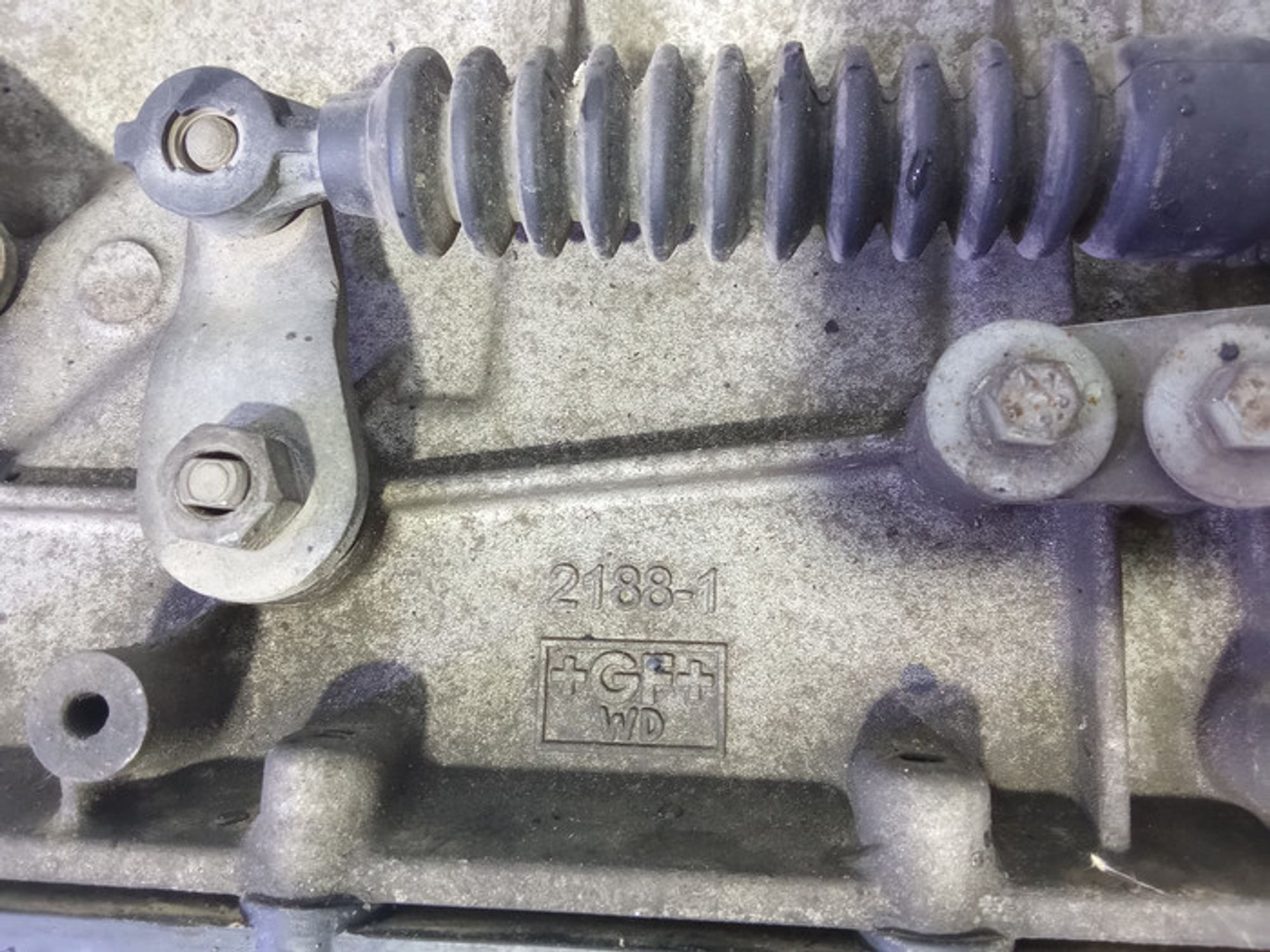 https://gcs.partsauto.market/rn-stockpro.appspot.com/thmbs/78ee0fb3787e2dce013ed29fc8a1120c/498794d359d3faa11778c9db21af68bc/a045969275a33935336a852e48361f74.jpg