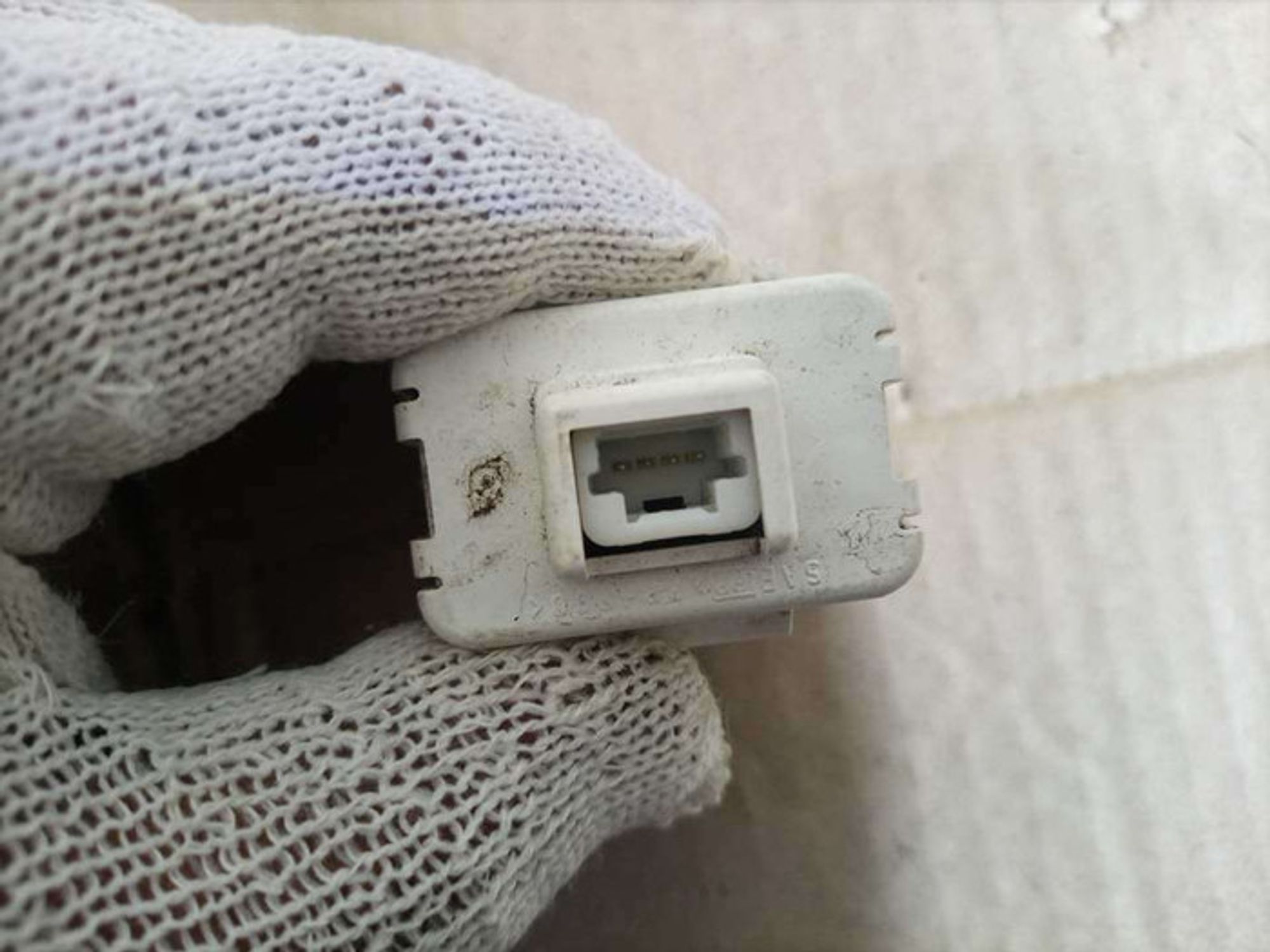 https://gcs.partsauto.market/rn-stockpro.appspot.com/thmbs/78ee0fb3787e2dce013ed29fc8a1120c/4bd3319dfebee24b15eb17f73053e941/de5aab3c0e515a7e0922ca2d44cb649c.jpg