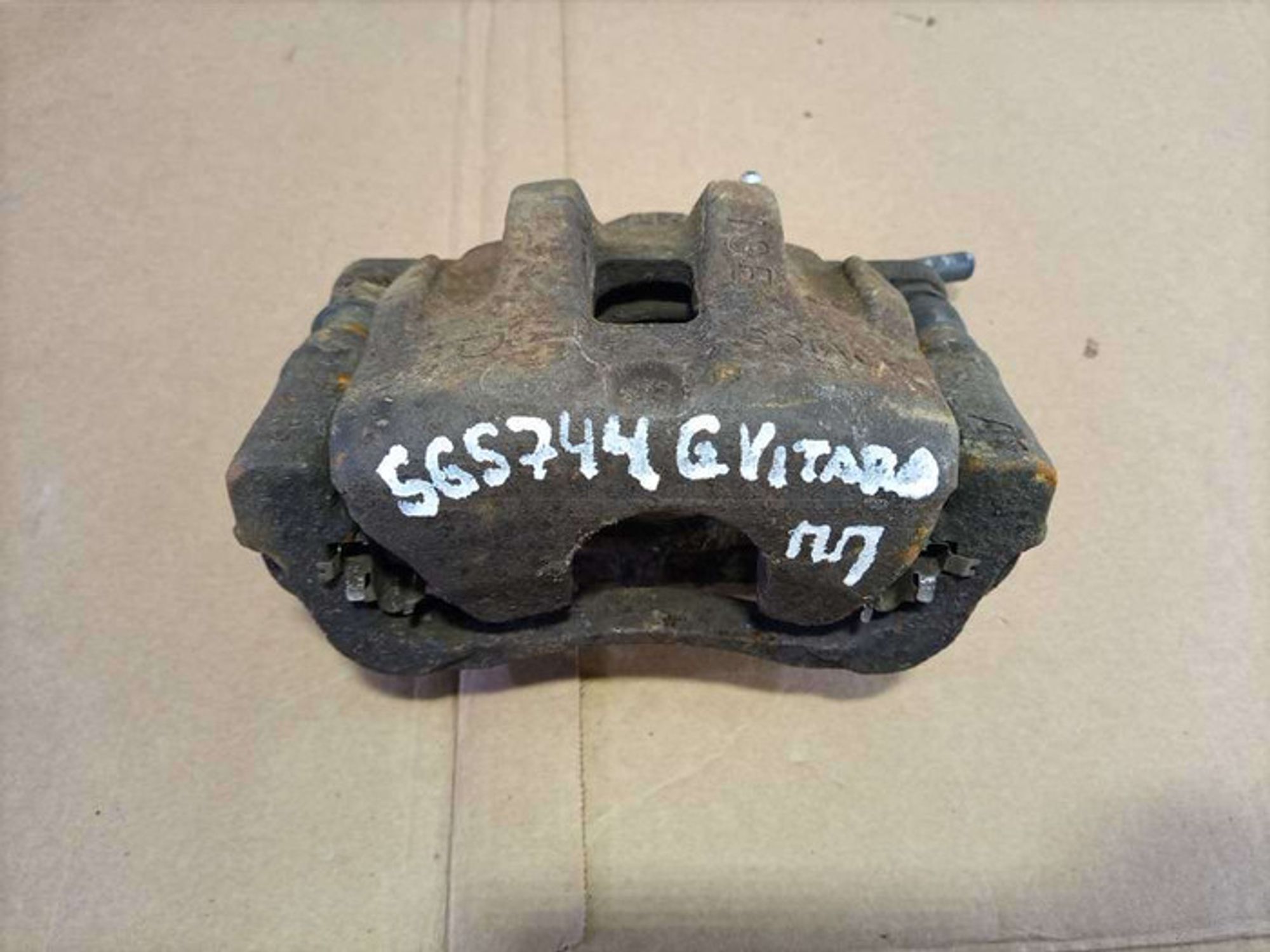 https://gcs.partsauto.market/rn-stockpro.appspot.com/thmbs/78ee0fb3787e2dce013ed29fc8a1120c/4f657a16eb95e4d137fb39e3185866d0/6347766f967fa4ed72029fff302bea09.jpg
