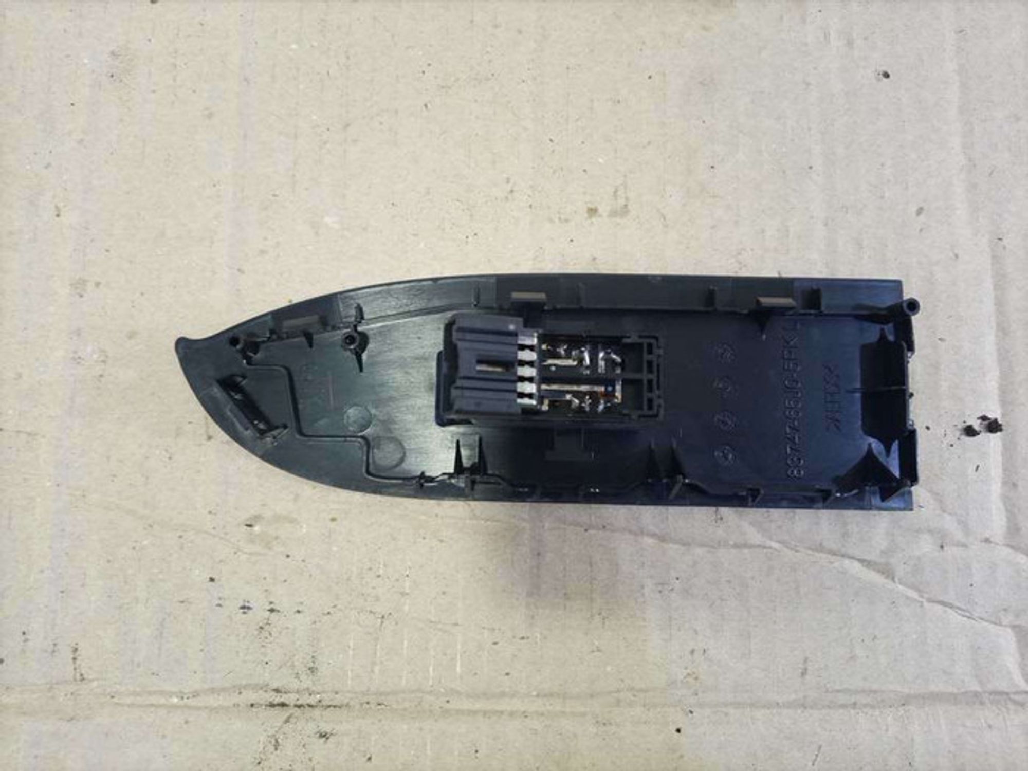 https://gcs.partsauto.market/rn-stockpro.appspot.com/thmbs/78ee0fb3787e2dce013ed29fc8a1120c/58c880633370bf219dc82c3c284ffe48/22a3c1efdc601a3a5e37f672919aa2f9.jpg