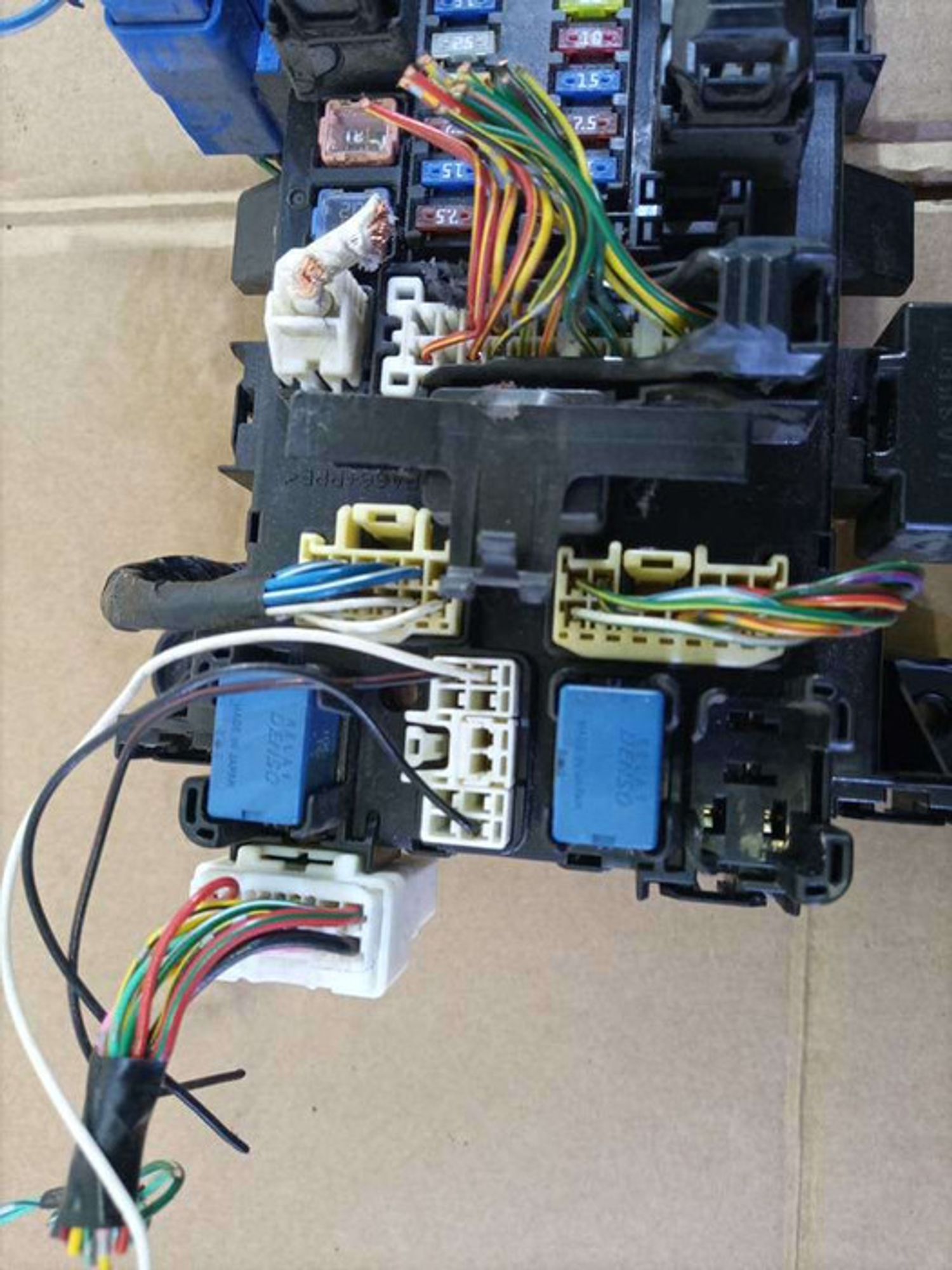 https://gcs.partsauto.market/rn-stockpro.appspot.com/thmbs/78ee0fb3787e2dce013ed29fc8a1120c/5b750178ab0e5e108b12d0ea21032c6d/9d25303535f469a968372bd6aedc7956.jpg
