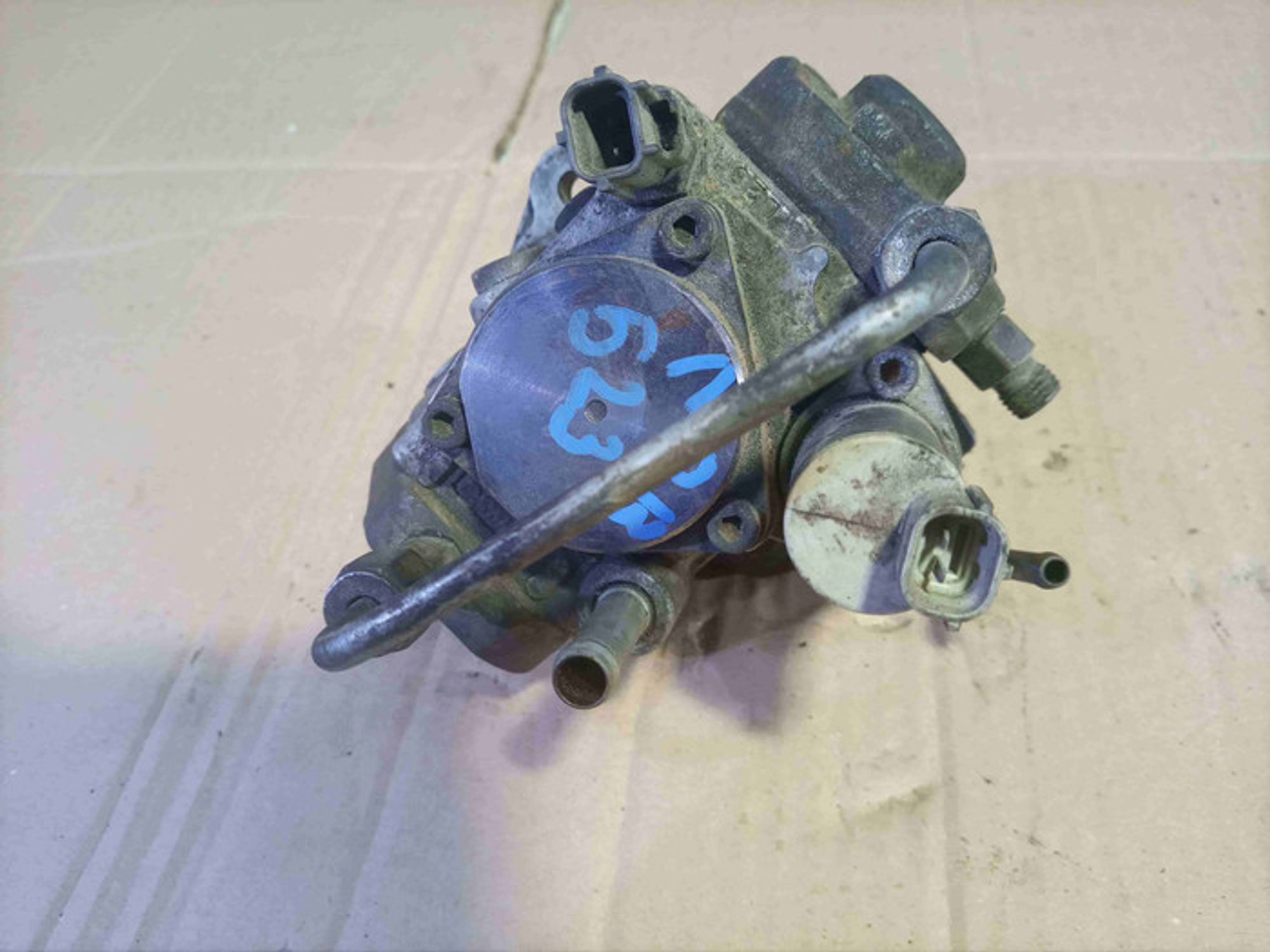 https://gcs.partsauto.market/rn-stockpro.appspot.com/thmbs/78ee0fb3787e2dce013ed29fc8a1120c/5d134a4c41296a582c3f637dc51102a3/61c2c8f5f5ce261ae3a8e5a57abe7193.jpg