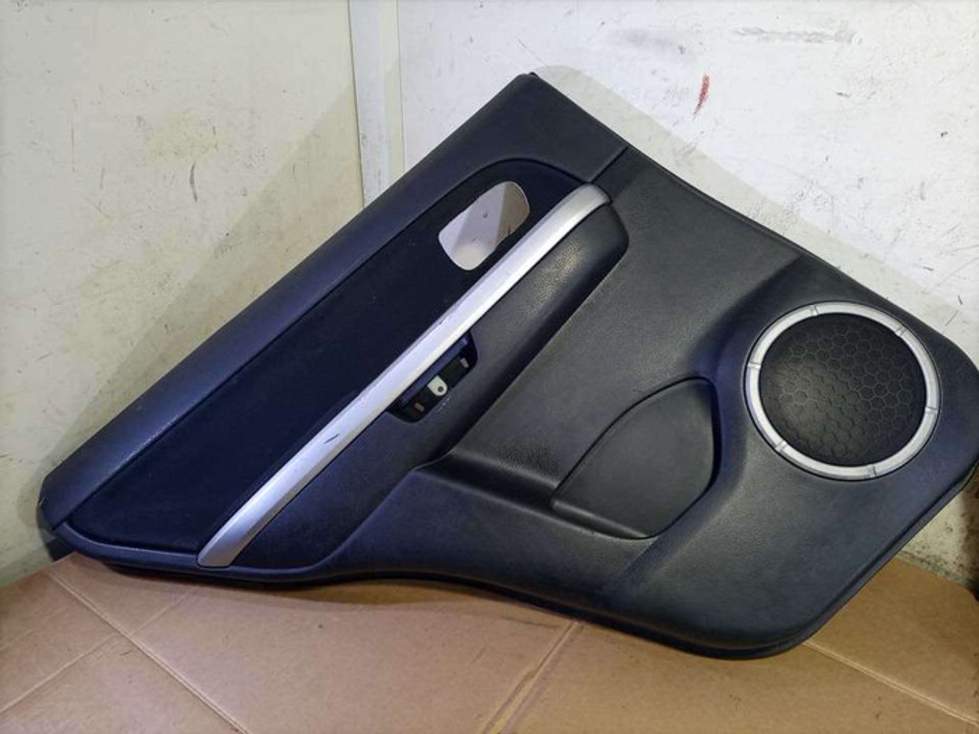 https://gcs.partsauto.market/rn-stockpro.appspot.com/thmbs/78ee0fb3787e2dce013ed29fc8a1120c/62f543c85255cafaaffee677faef0448/ca70a29d483dff2b083f759cfa76fdc4.jpg