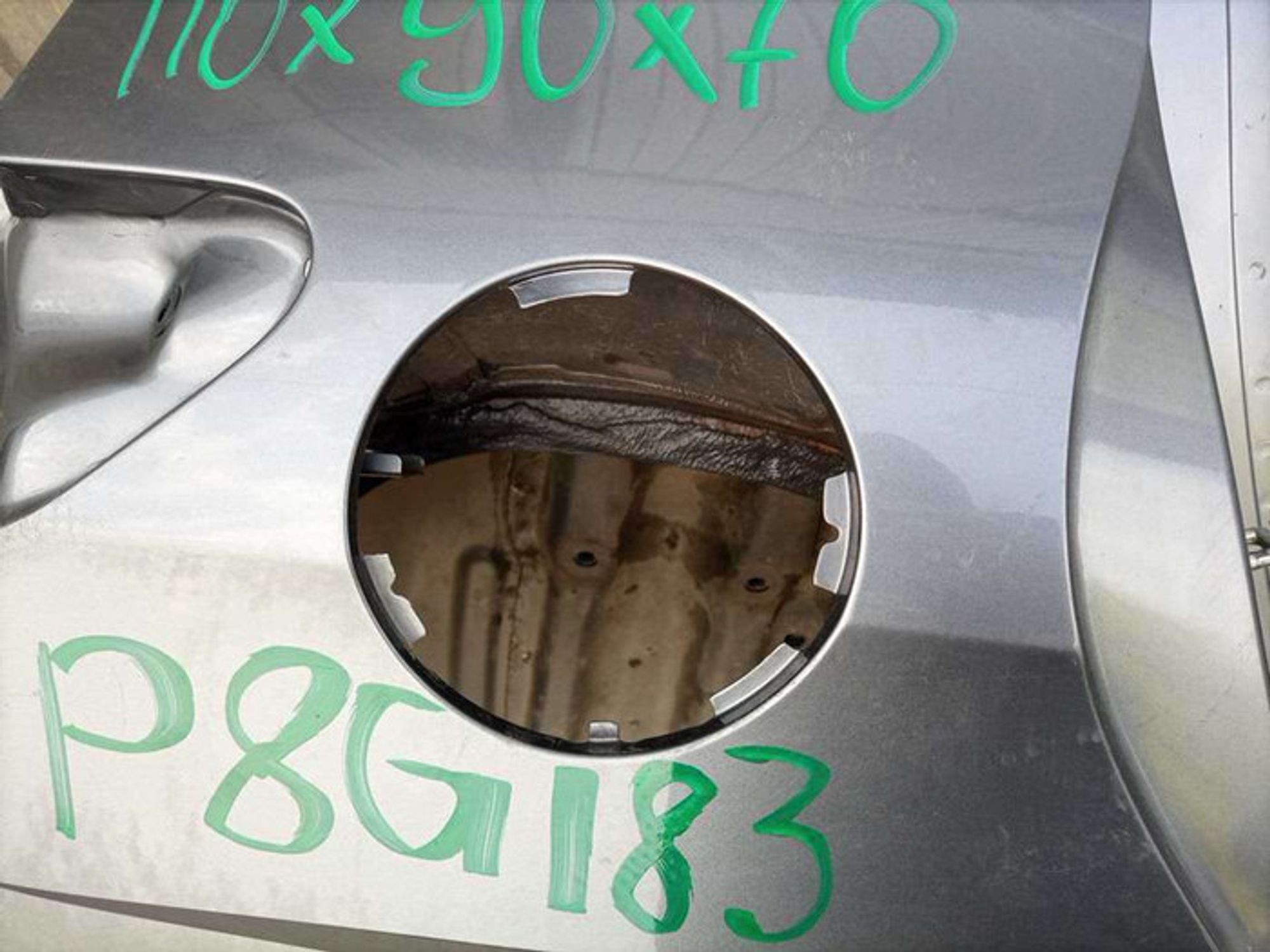 https://gcs.partsauto.market/rn-stockpro.appspot.com/thmbs/78ee0fb3787e2dce013ed29fc8a1120c/65c1d3e193529d708ee2452b88f6fe24/cddd98550475ed887db79bc8d9a4a0cc.jpg