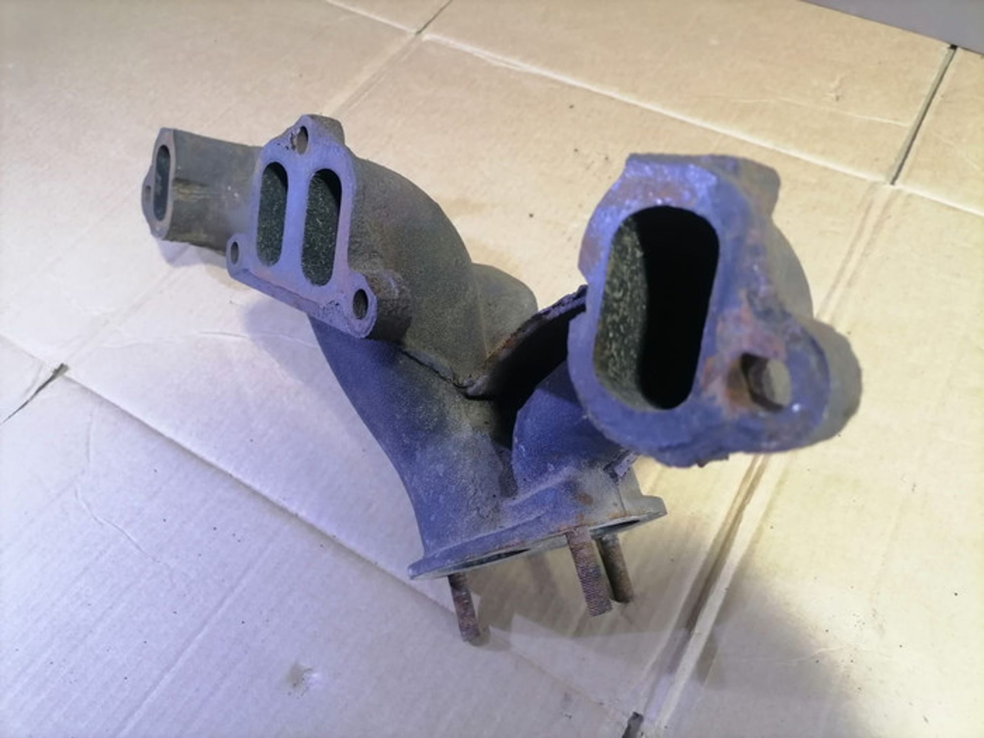 https://gcs.partsauto.market/rn-stockpro.appspot.com/thmbs/78ee0fb3787e2dce013ed29fc8a1120c/688b34e52642d81cdae4ca4a33dcd172/858e2db6bba8fcfb785e9993db34a235.jpg