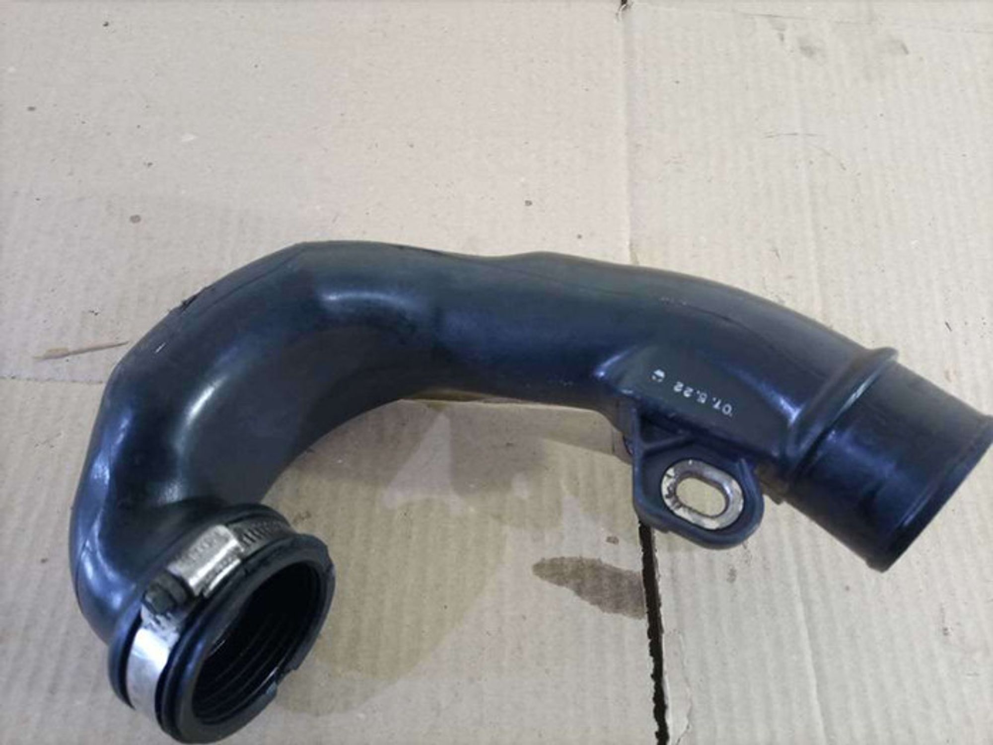 https://gcs.partsauto.market/rn-stockpro.appspot.com/thmbs/78ee0fb3787e2dce013ed29fc8a1120c/68f5b9383554fc5f87ec38db559e93fa/9e6ee4681797708c4b63f90bda3fd7d0.jpg