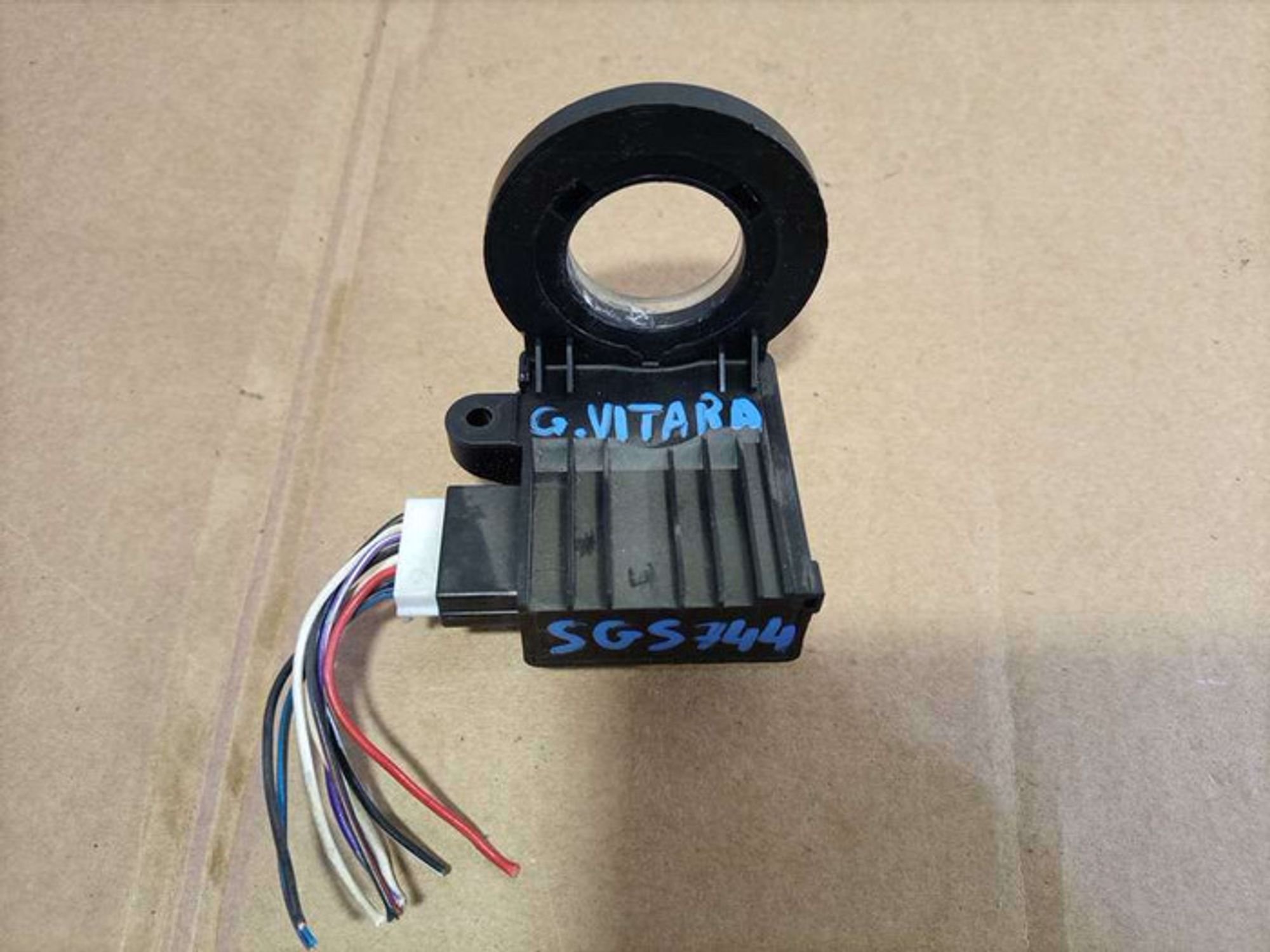 https://gcs.partsauto.market/rn-stockpro.appspot.com/thmbs/78ee0fb3787e2dce013ed29fc8a1120c/7c23548671c465f40bb0c7a0dcd8e995/e406cc8386b2ac4b9799d9fce255aac7.jpg