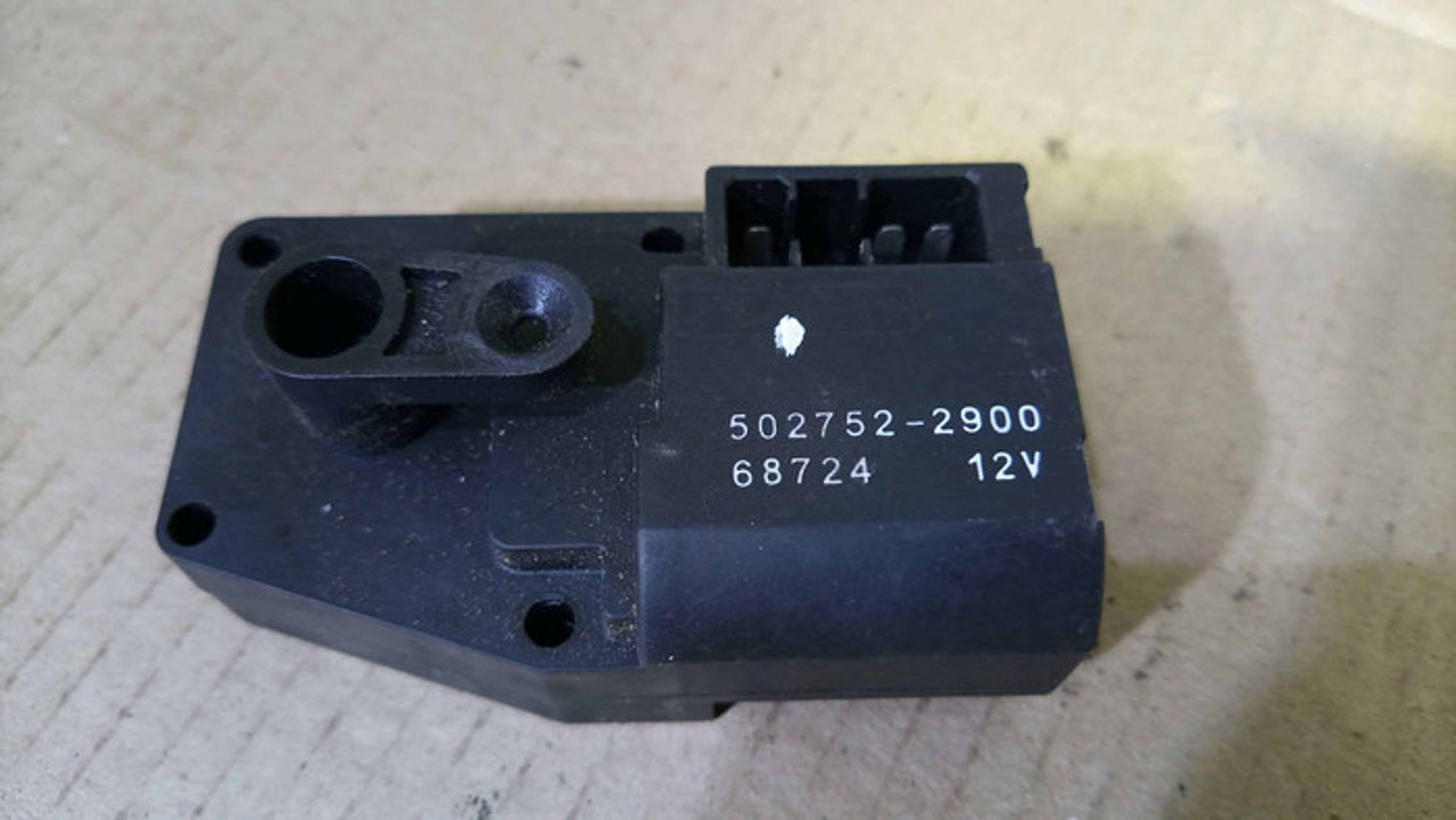 https://gcs.partsauto.market/rn-stockpro.appspot.com/thmbs/78ee0fb3787e2dce013ed29fc8a1120c/7d89699f89a37d29f41e3779f975cd97/de1a021ee9f716969b02564e2f83f0b6.jpg