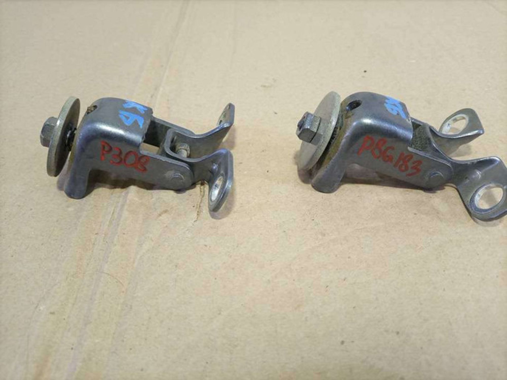 https://gcs.partsauto.market/rn-stockpro.appspot.com/thmbs/78ee0fb3787e2dce013ed29fc8a1120c/815a0915d76049a504c1c236e149f554/a317db8ebd323a527227a919e28bf9a2.jpg