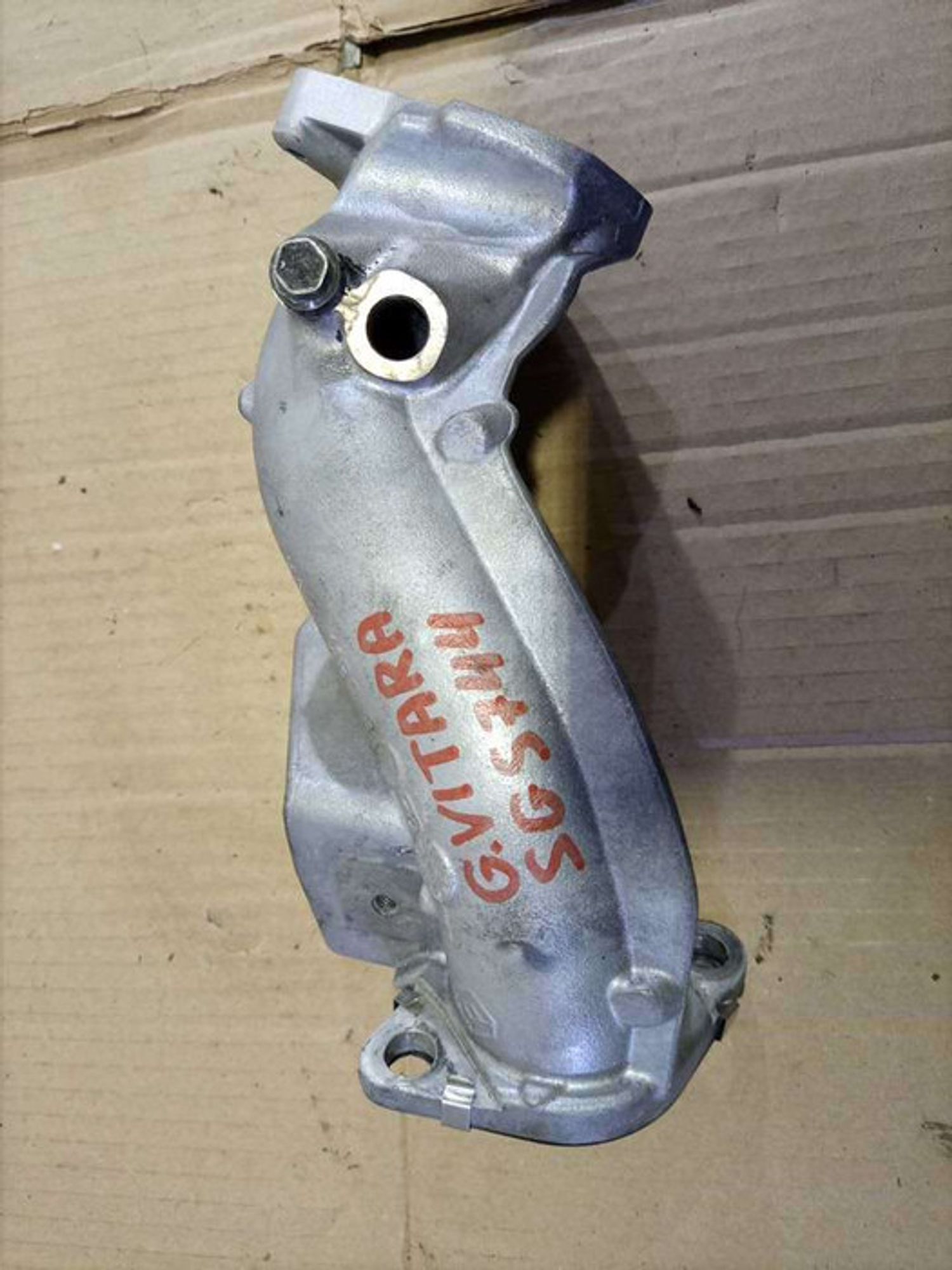 https://gcs.partsauto.market/rn-stockpro.appspot.com/thmbs/78ee0fb3787e2dce013ed29fc8a1120c/8394d1705d0f248d4cf9f5480773a909/d07590703abea5ea2171a81cf670b2ef.jpg