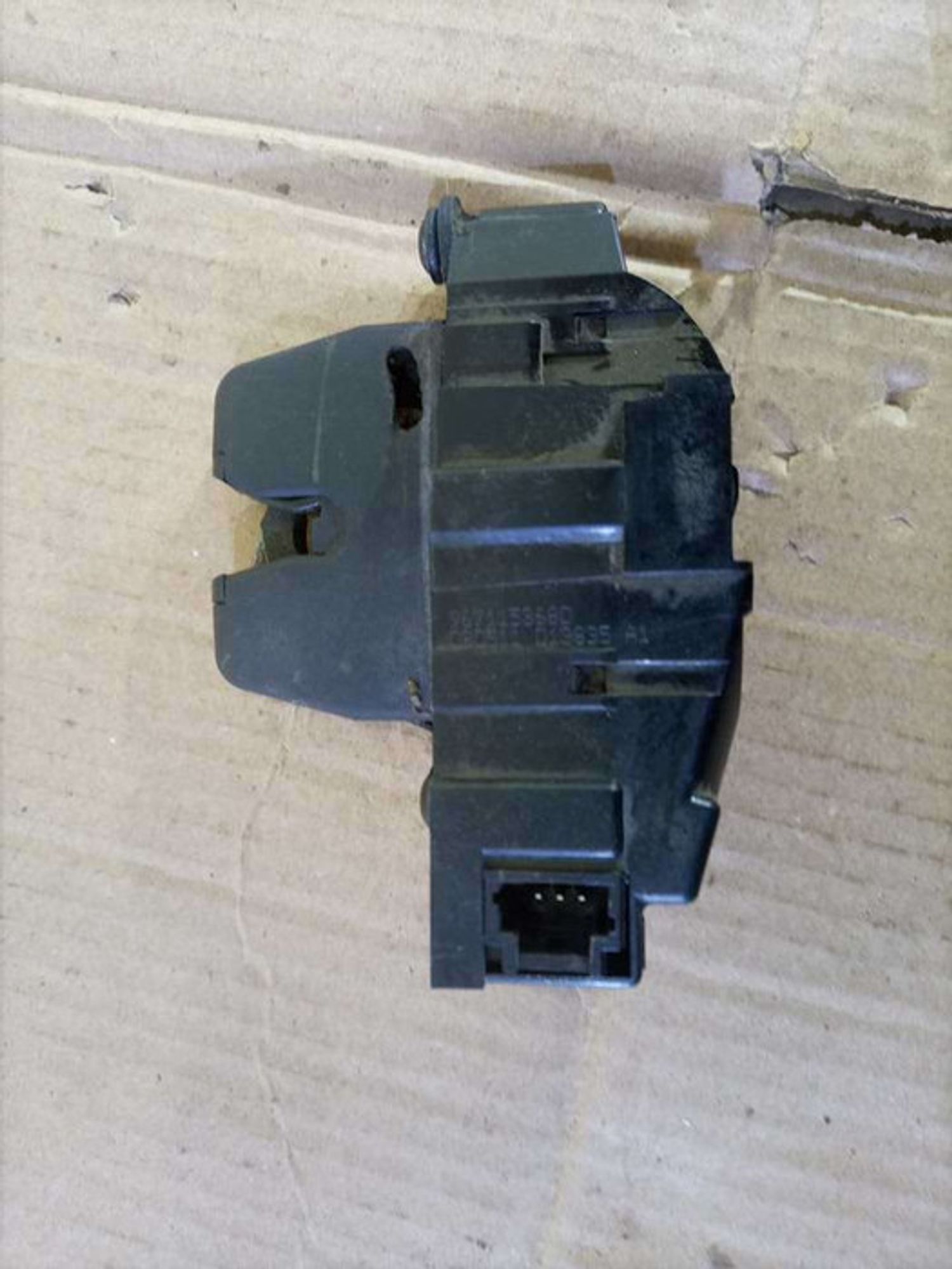 https://gcs.partsauto.market/rn-stockpro.appspot.com/thmbs/78ee0fb3787e2dce013ed29fc8a1120c/8863e65c8ce2f6f02f1445d6be5fcc52/2b4aab55eb52ef3988f9bd19bf39a0c1.jpg