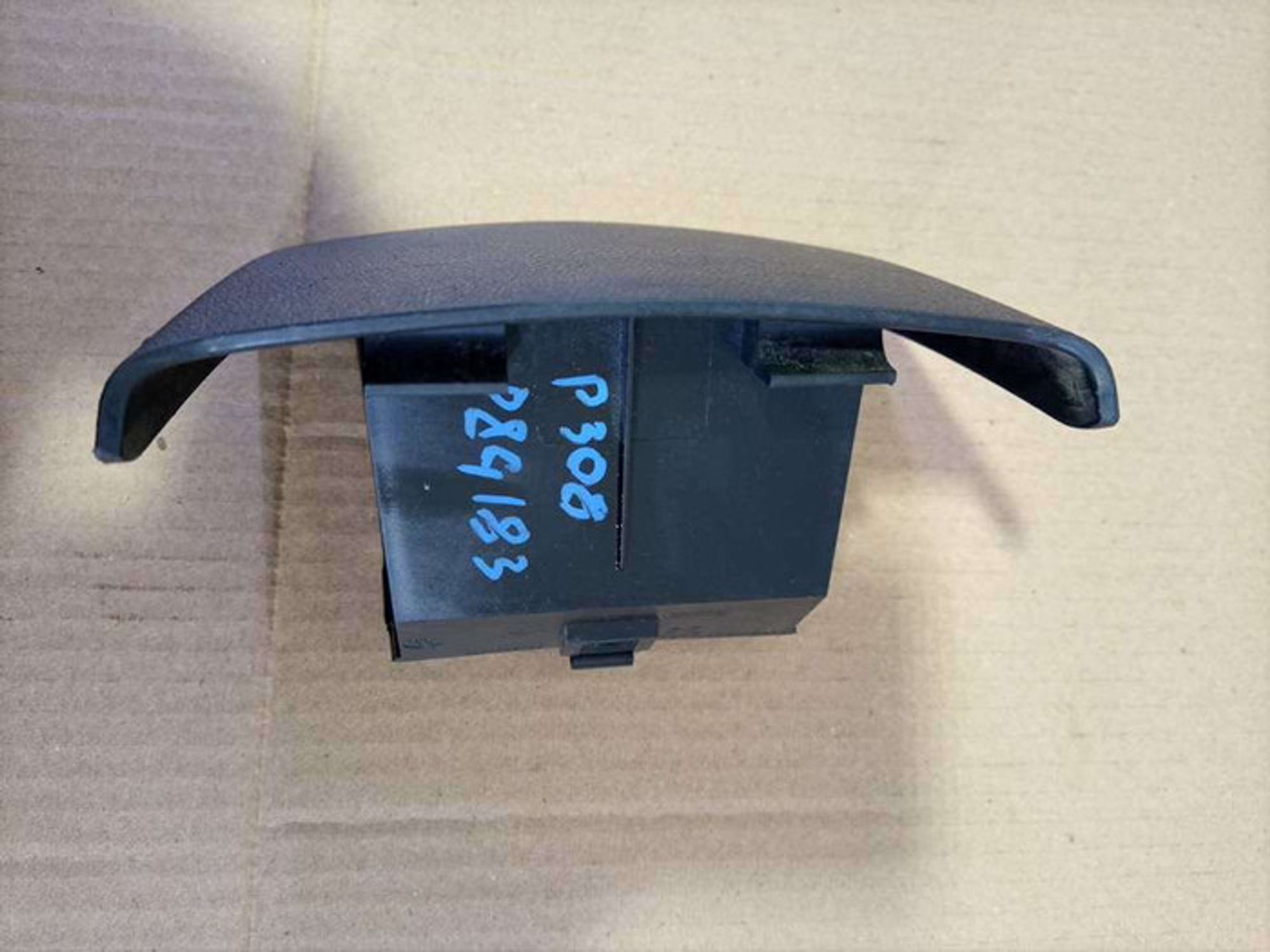 https://gcs.partsauto.market/rn-stockpro.appspot.com/thmbs/78ee0fb3787e2dce013ed29fc8a1120c/8ea6518a07c69ef3dba6c8f3c11b66a4/bbbd20e7a22862f8ec389512d2425f99.jpg