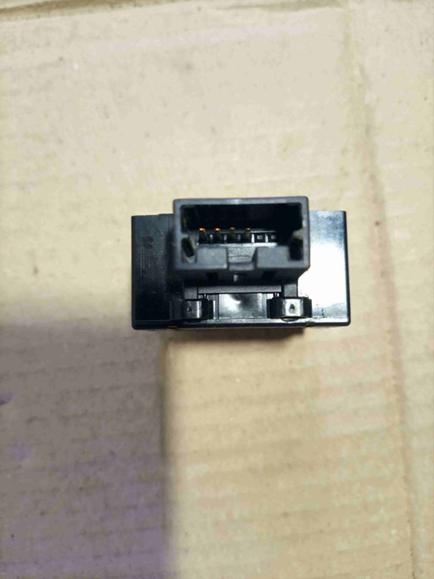 https://gcs.partsauto.market/rn-stockpro.appspot.com/thmbs/78ee0fb3787e2dce013ed29fc8a1120c/91d2ade876c22d2469e462d463663a7a/2cd485304e8da2c6bba683cef3b84fe6.jpg