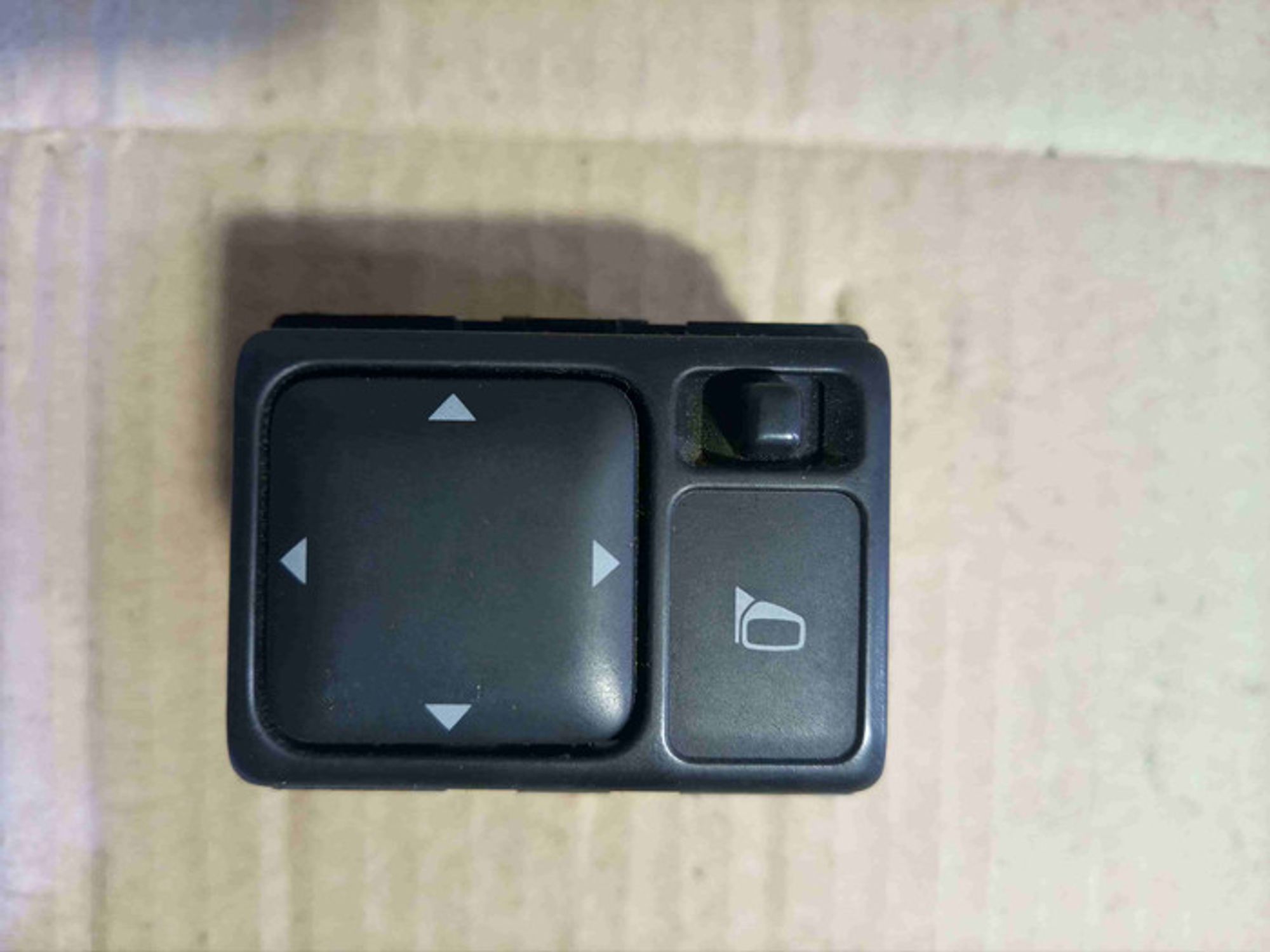 https://gcs.partsauto.market/rn-stockpro.appspot.com/thmbs/78ee0fb3787e2dce013ed29fc8a1120c/94306df5e61444d6b3756a191f92d3a7/61a2d1085a31cc7e287fea8f77a52c1f.jpg