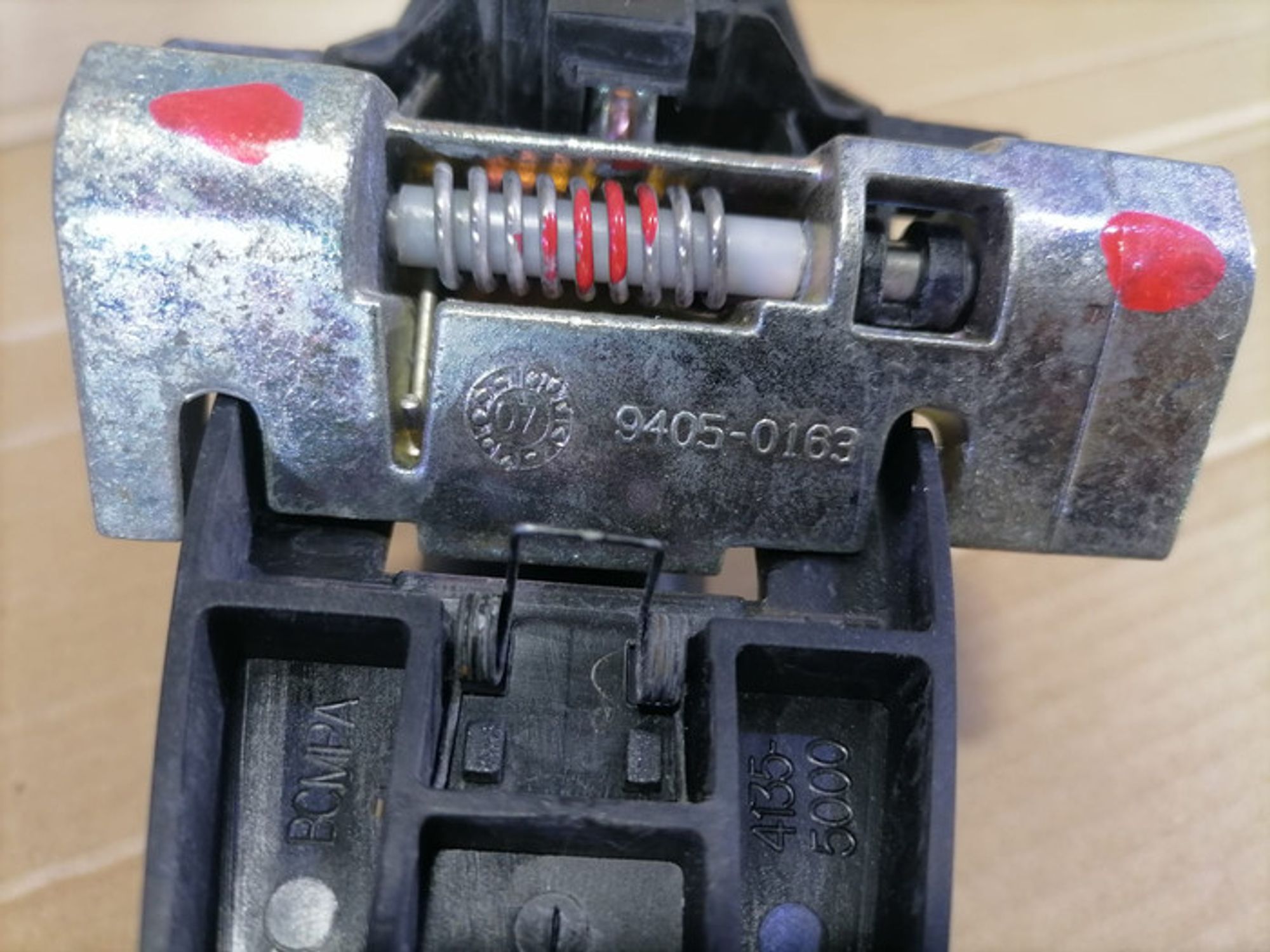 https://gcs.partsauto.market/rn-stockpro.appspot.com/thmbs/78ee0fb3787e2dce013ed29fc8a1120c/9844b037af69664daa384eeae405253b/627e519ccdf3eb1f2289b500dc287799.jpg