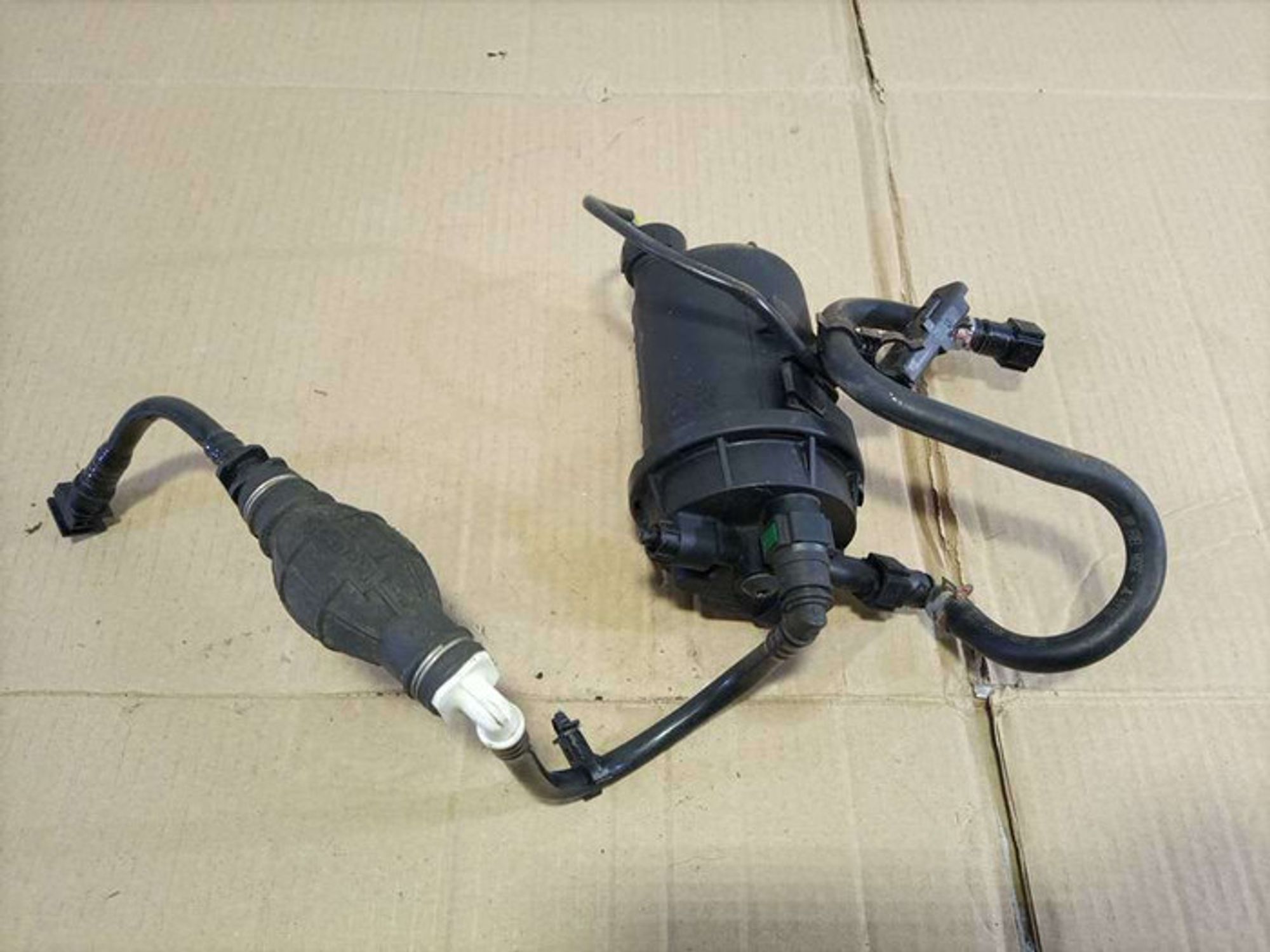 https://gcs.partsauto.market/rn-stockpro.appspot.com/thmbs/78ee0fb3787e2dce013ed29fc8a1120c/9c78690f88e7cba58d136dfc8a5189a7/04e3db3ac3023f3f6bec265b436433aa.jpg