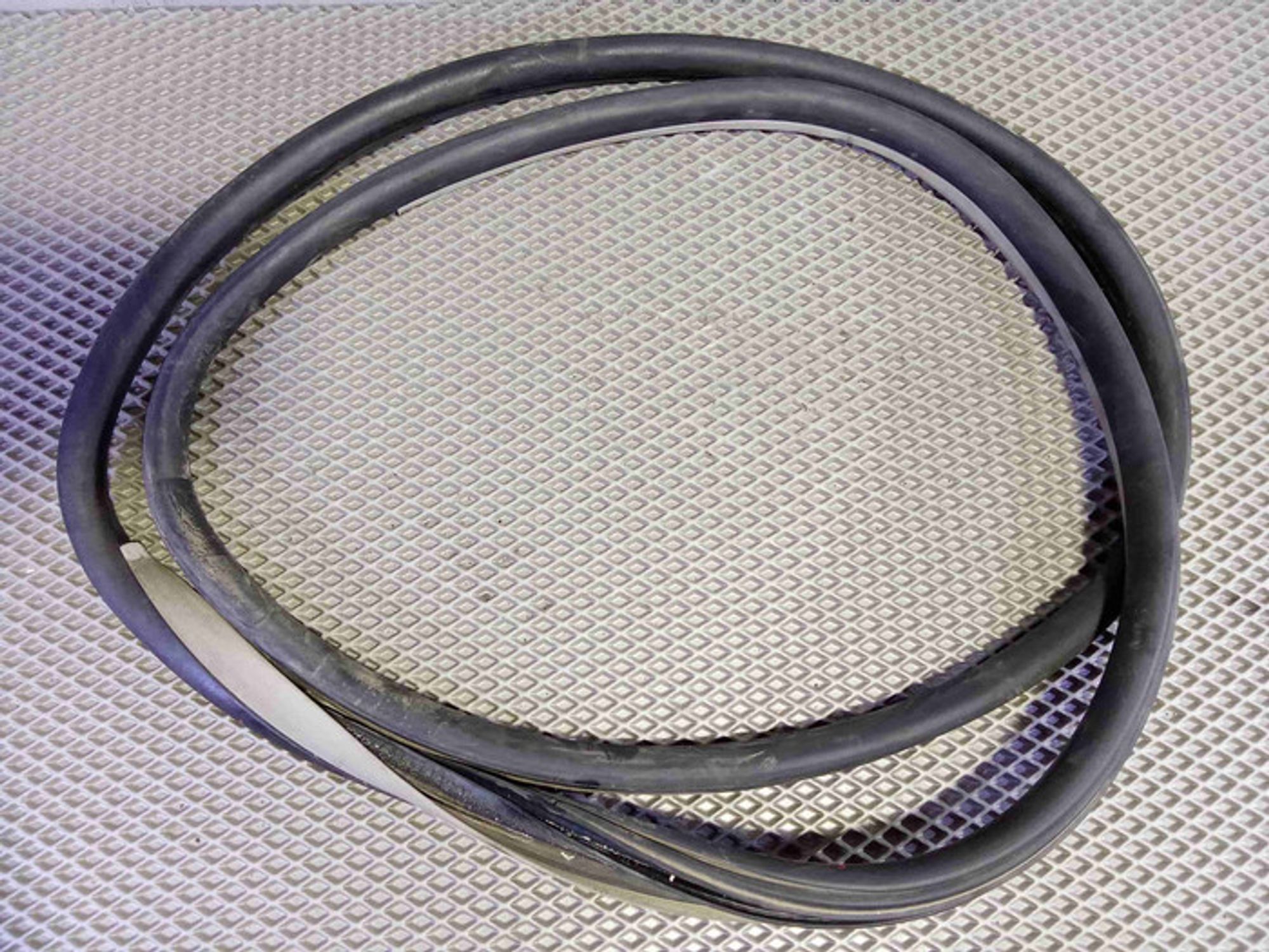 https://gcs.partsauto.market/rn-stockpro.appspot.com/thmbs/78ee0fb3787e2dce013ed29fc8a1120c/9ff53a16c54a2c774d7bdfede41d5d6a/4bf059d8f824a8a401588ebbad75d148.jpg