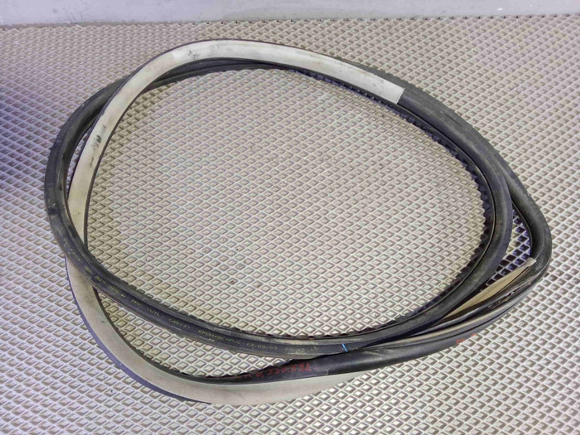 https://gcs.partsauto.market/rn-stockpro.appspot.com/thmbs/78ee0fb3787e2dce013ed29fc8a1120c/9ff53a16c54a2c774d7bdfede41d5d6a/d63e40259791cc22437b6780af6887b2.jpg