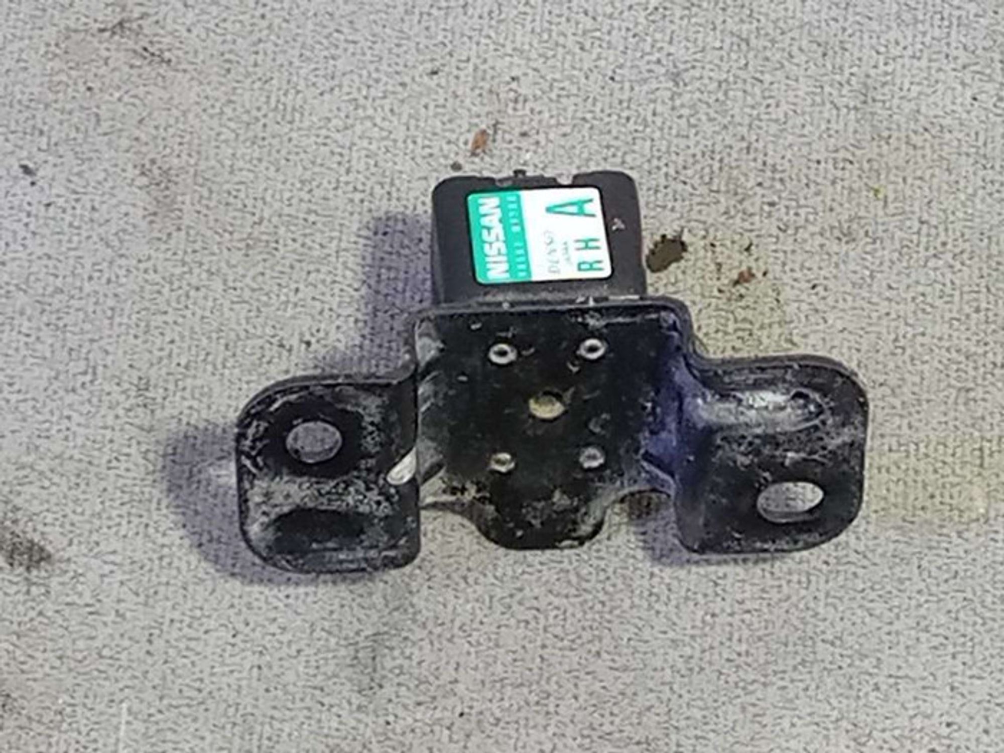 https://gcs.partsauto.market/rn-stockpro.appspot.com/thmbs/78ee0fb3787e2dce013ed29fc8a1120c/a1a95a42f1122d0b87b5df3782818761/642911de7ce786ae9617c8d75f128dd8.jpg