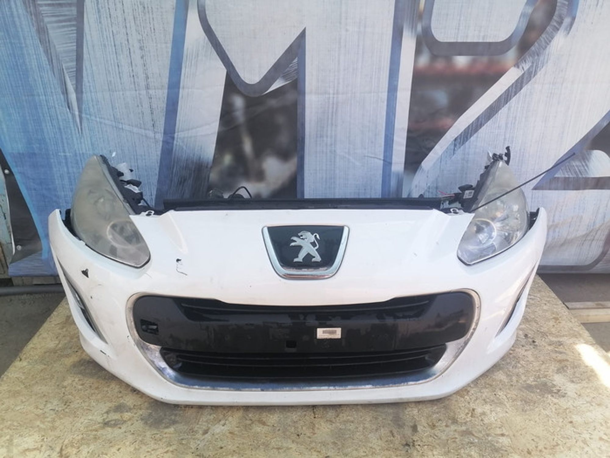 https://gcs.partsauto.market/rn-stockpro.appspot.com/thmbs/78ee0fb3787e2dce013ed29fc8a1120c/a57b43dd60c0b85685c984971b2bbae3/da1a8119a8a777c2860a24bbe72317a4.jpg