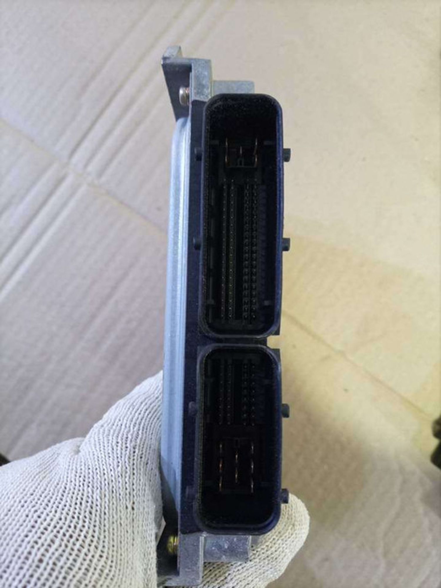 https://gcs.partsauto.market/rn-stockpro.appspot.com/thmbs/78ee0fb3787e2dce013ed29fc8a1120c/ad206030f4504c393b6beccaa58717fe/2ea512b9dfe63af9feed648922ab356f.jpg