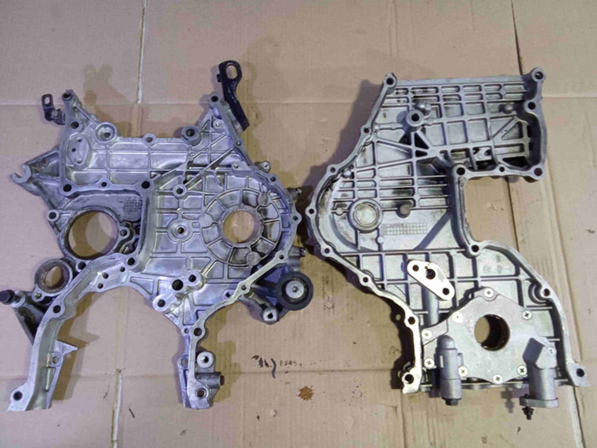 https://gcs.partsauto.market/rn-stockpro.appspot.com/thmbs/78ee0fb3787e2dce013ed29fc8a1120c/c18dbcceab96512c5b05a25ae1964a57/5cdefaa5e1c4e74281afe1b07a8738c5.jpg