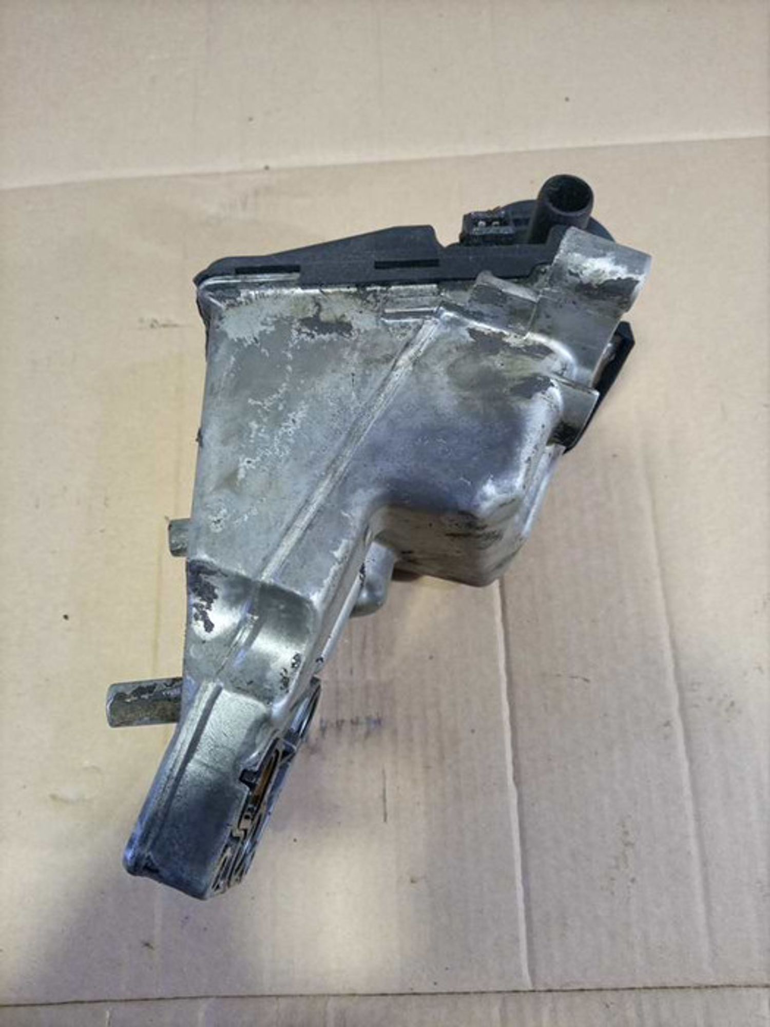 https://gcs.partsauto.market/rn-stockpro.appspot.com/thmbs/78ee0fb3787e2dce013ed29fc8a1120c/c71d617c869f252839bf18903bd3c329/70152108a67511604eb327429d6a9ec2.jpg