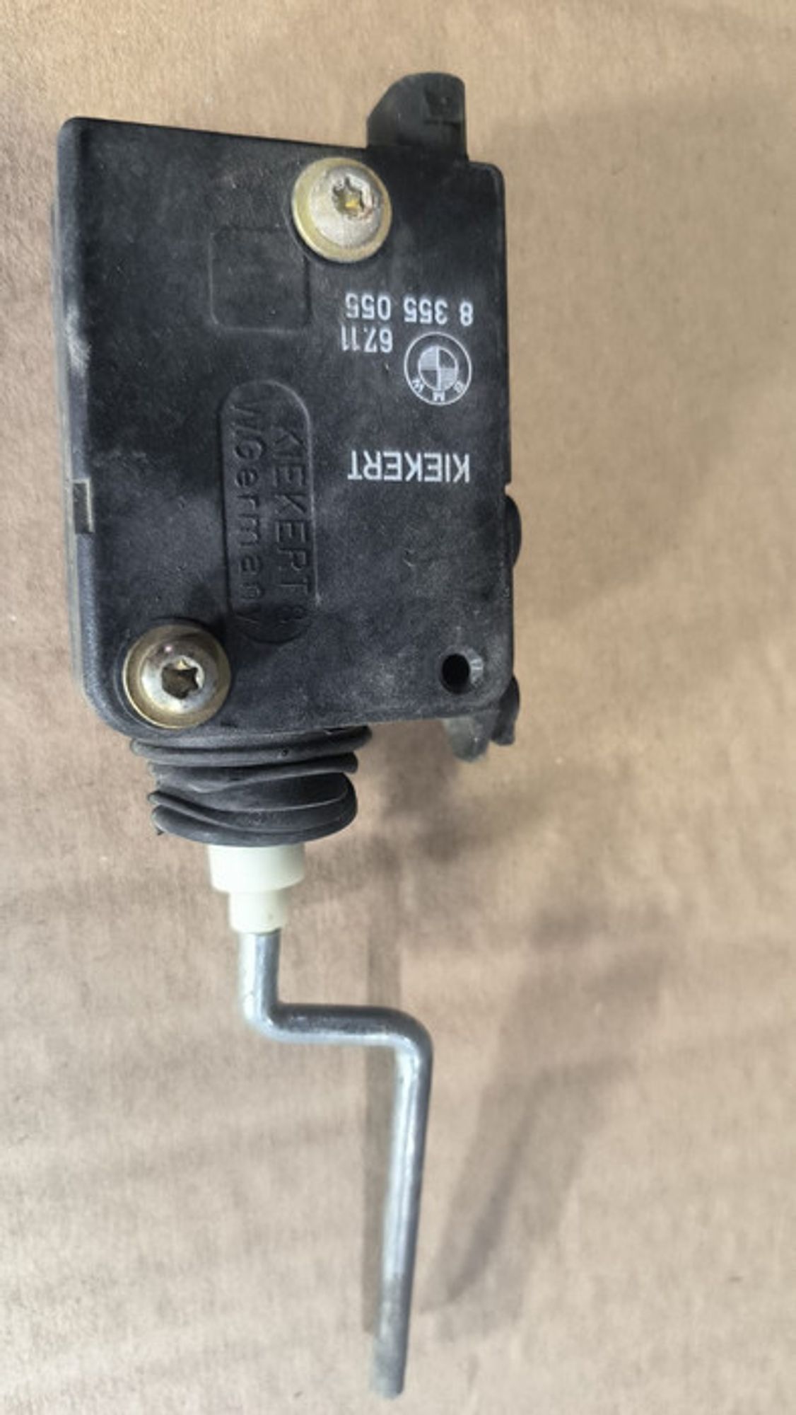 https://gcs.partsauto.market/rn-stockpro.appspot.com/thmbs/78ee0fb3787e2dce013ed29fc8a1120c/cd8ff0f7919c94764966f19fb10d4d85/db7e3489a5fdded6cc5f5976990fc69c.jpg