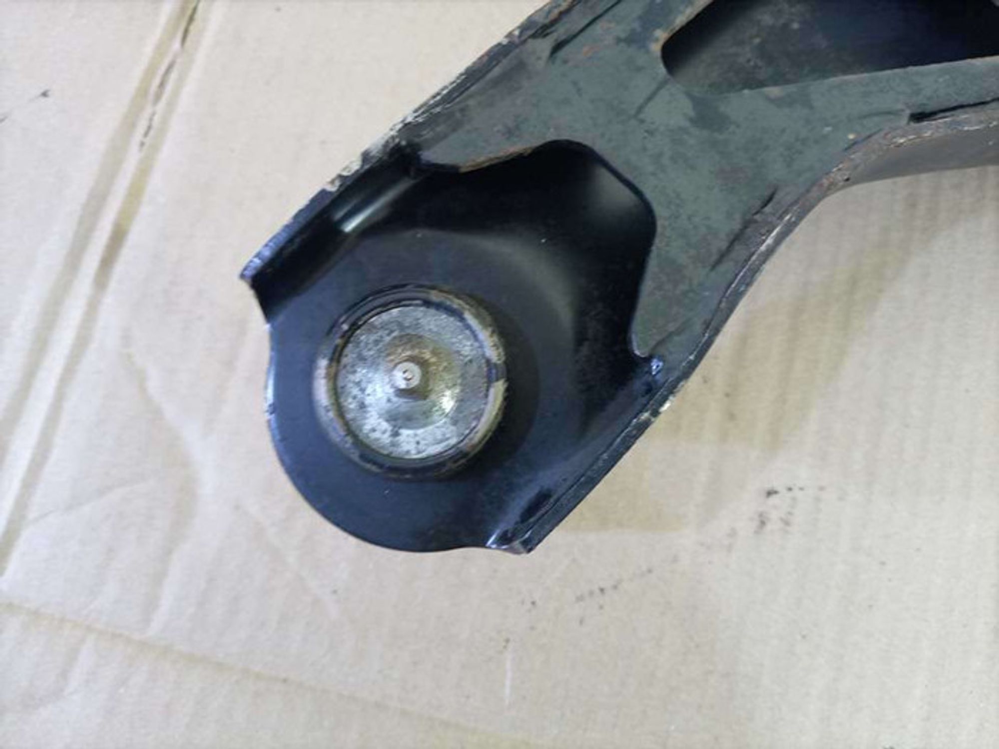 https://gcs.partsauto.market/rn-stockpro.appspot.com/thmbs/78ee0fb3787e2dce013ed29fc8a1120c/e2bcdbf6fe3aae19f4910d9c7907dbdd/382d69ea6894624a2c66e69cc3a8a958.jpg