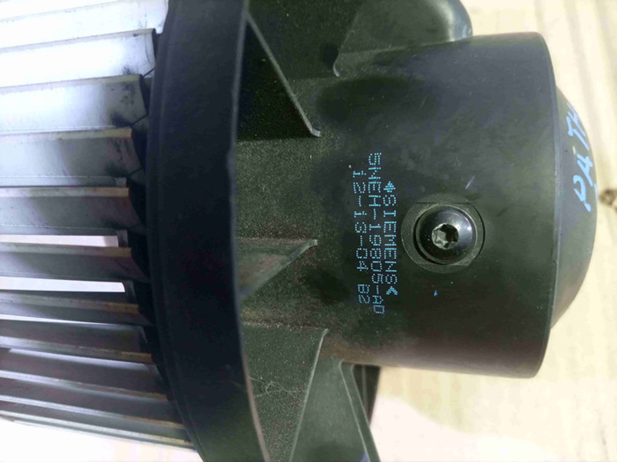 https://gcs.partsauto.market/rn-stockpro.appspot.com/thmbs/78ee0fb3787e2dce013ed29fc8a1120c/e2fd15a3a4913a24d7453072341c16fe/8d7fd3b19e8310ced6c4fc662d6a428b.jpg