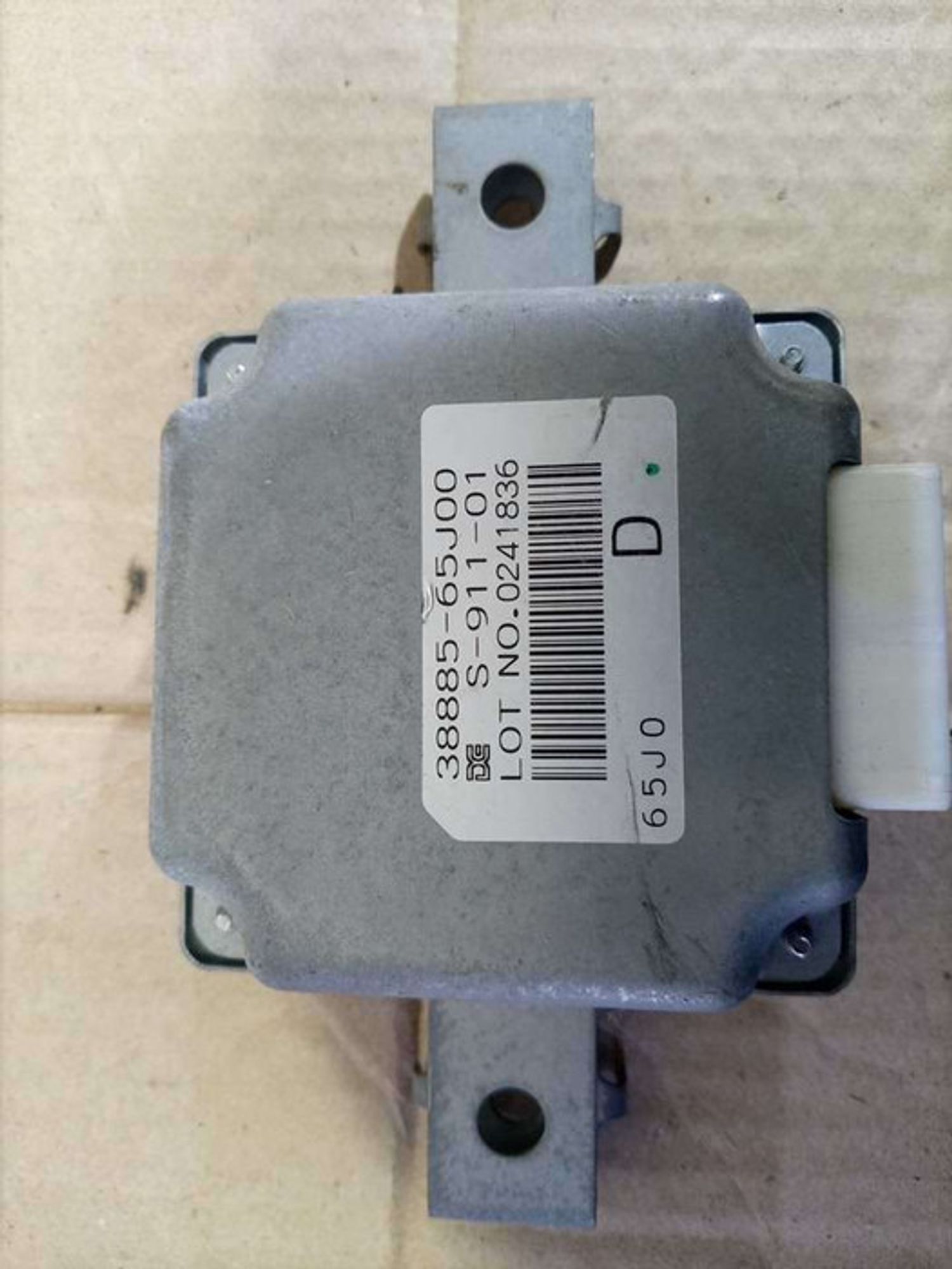 https://gcs.partsauto.market/rn-stockpro.appspot.com/thmbs/78ee0fb3787e2dce013ed29fc8a1120c/e3aa0ea27a5c751699e2e3dd8d8e7bee/aac9e9f2c83dfb163467812a87cb3bca.jpg
