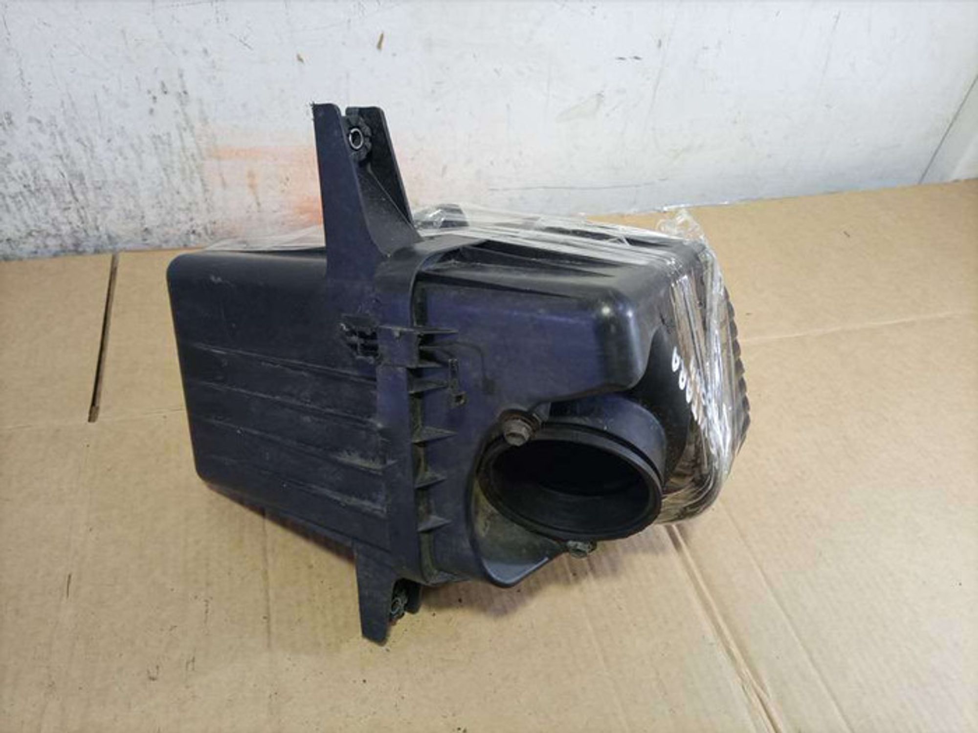 https://gcs.partsauto.market/rn-stockpro.appspot.com/thmbs/78ee0fb3787e2dce013ed29fc8a1120c/e78e1b7cede0580a103e1f0002717dc8/09860389f56b5dfe9893d0e9e59051a2.jpg