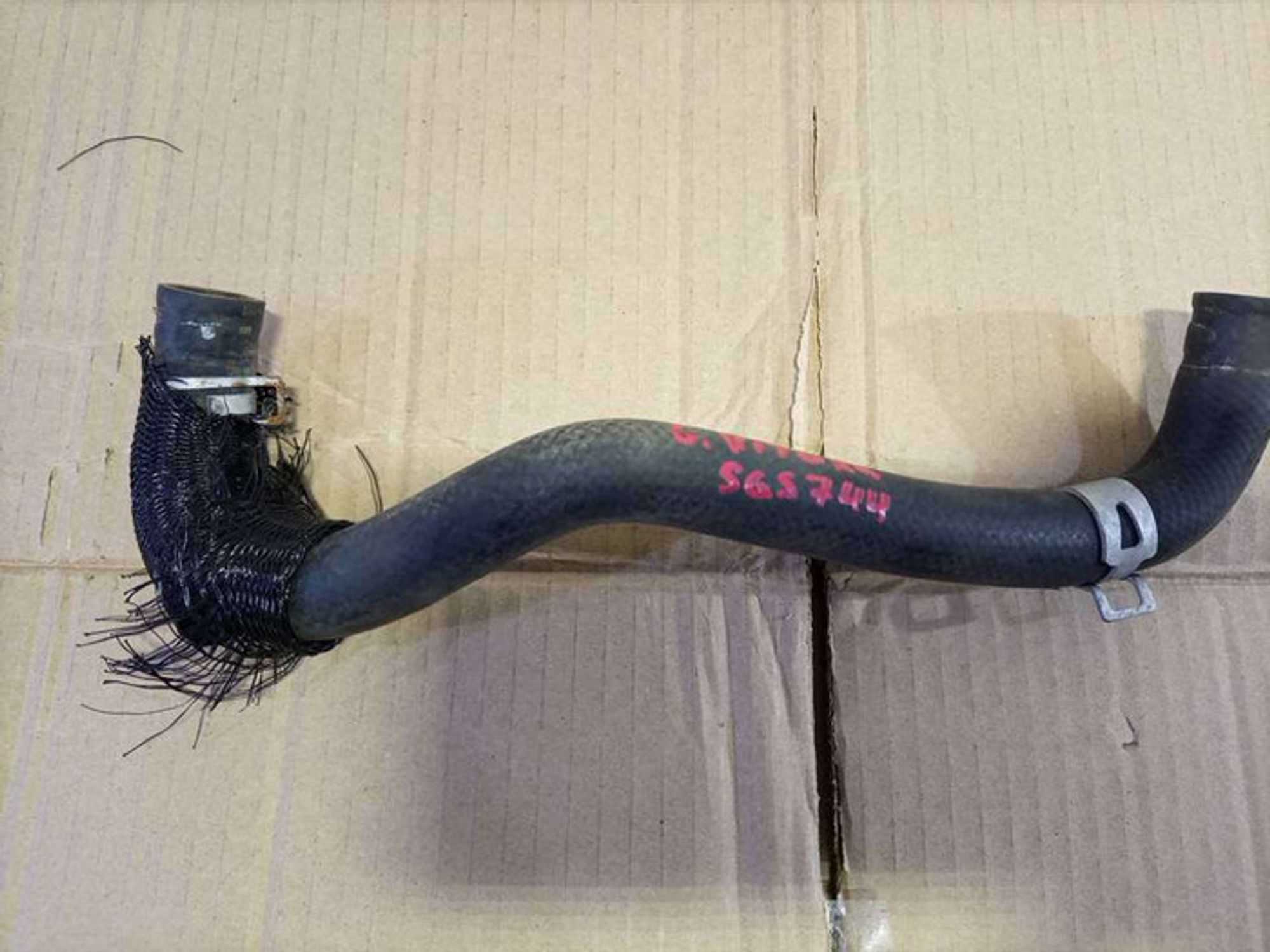 https://gcs.partsauto.market/rn-stockpro.appspot.com/thmbs/78ee0fb3787e2dce013ed29fc8a1120c/e851abed3030fc049583c4e5e0a6c9e4/78e6d3e1e9515079a74c96f3d9171176.jpg