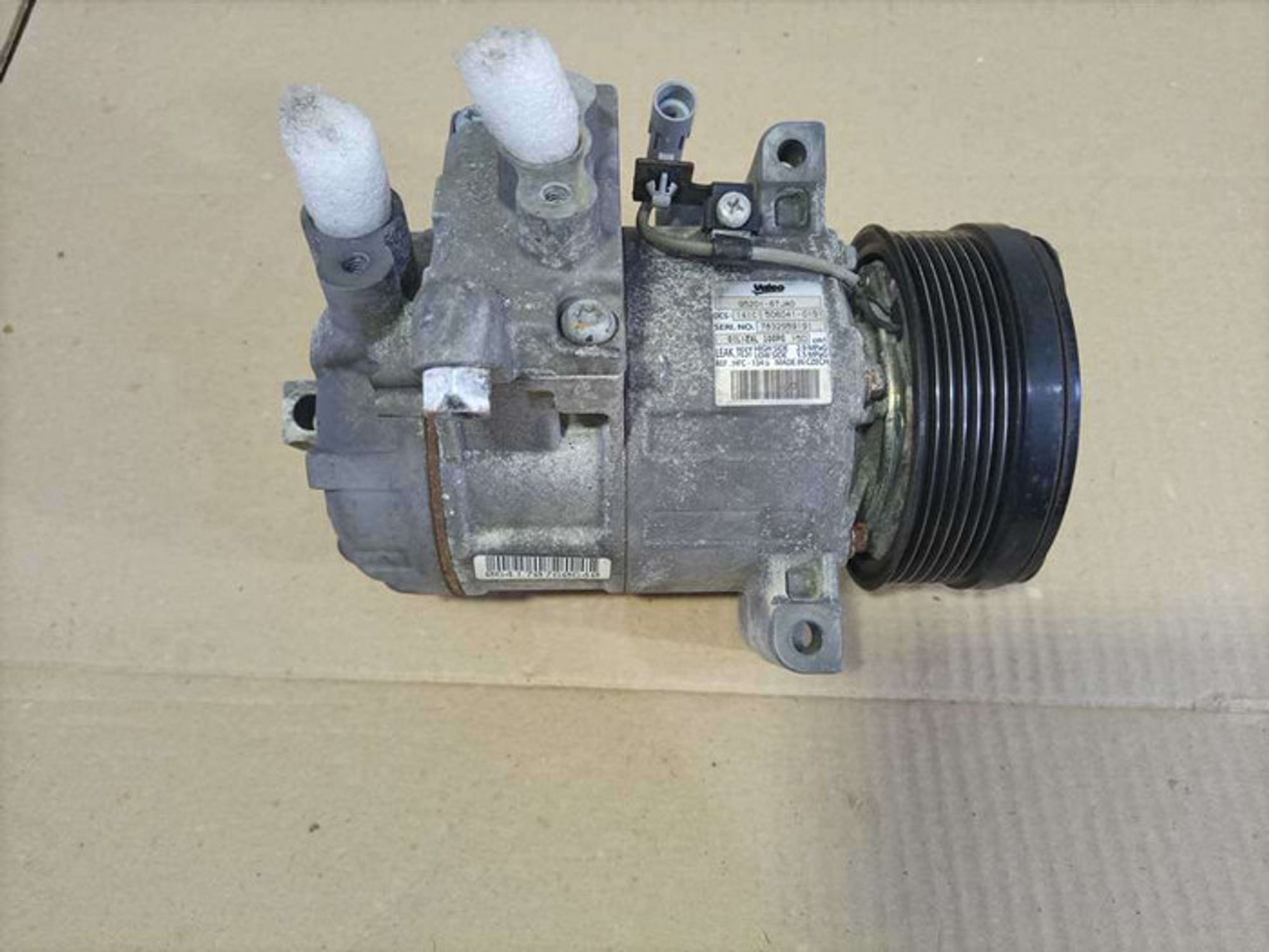 https://gcs.partsauto.market/rn-stockpro.appspot.com/thmbs/78ee0fb3787e2dce013ed29fc8a1120c/f15af19e263a5191e0b49a46259f62f4/31bb5427b2ee126e891022adc093b5a0.jpg