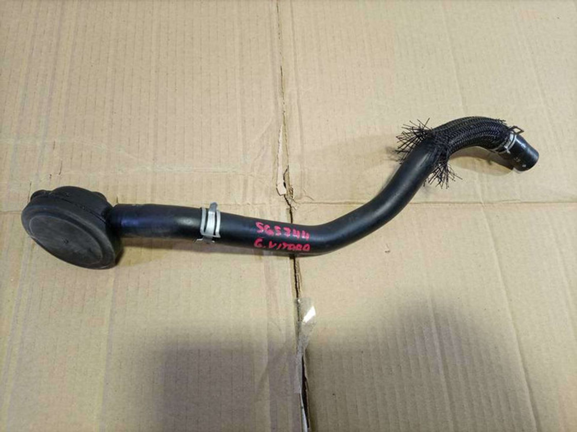 https://gcs.partsauto.market/rn-stockpro.appspot.com/thmbs/78ee0fb3787e2dce013ed29fc8a1120c/f2cda72b891f7be055fd05caf3aed8bd/15f63b4f9343dcee92a78e0454a411ca.jpg