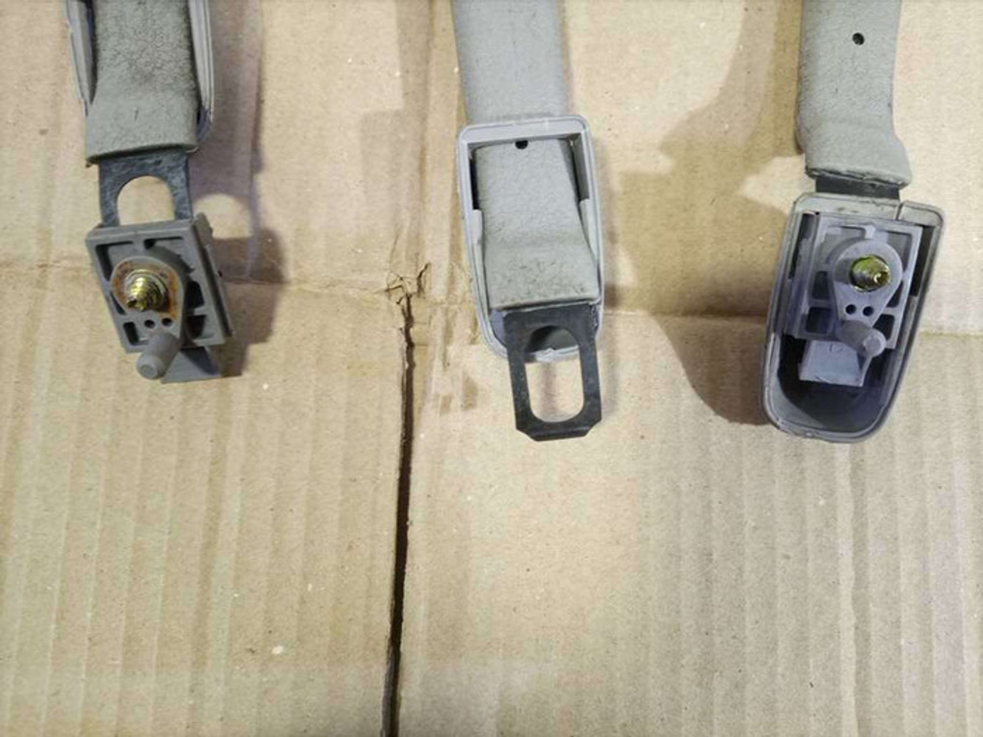 https://gcs.partsauto.market/rn-stockpro.appspot.com/thmbs/78ee0fb3787e2dce013ed29fc8a1120c/f31bc1d1fba72a10fa3b35b8efa38776/c4678ff71e9e32744fa0a962822ea0ae.jpg