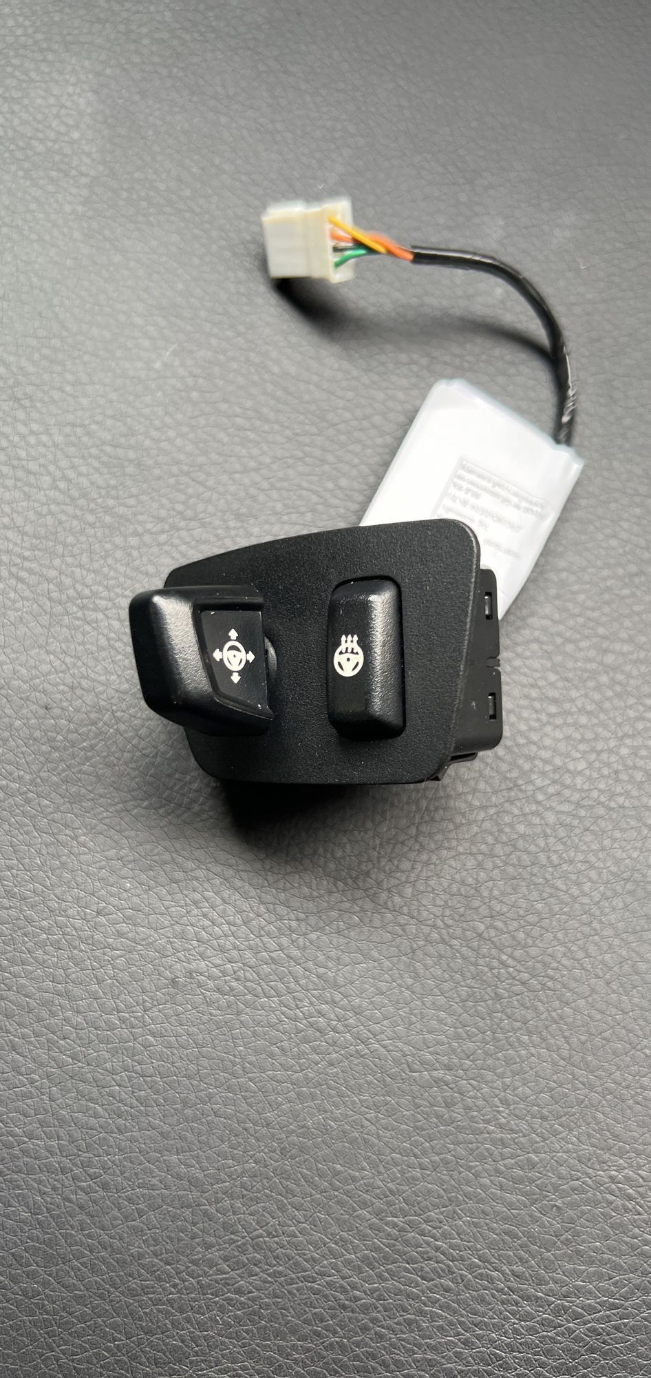 https://gcs.partsauto.market/rn-stockpro.appspot.com/thmbs/82798d1dea2c19ada63d093c70529e74/parts/968c6462-e934-5e11-a48a-b4c903b37eb8_dfeeb4f90e0269e5297a94559a9b4870.jpg