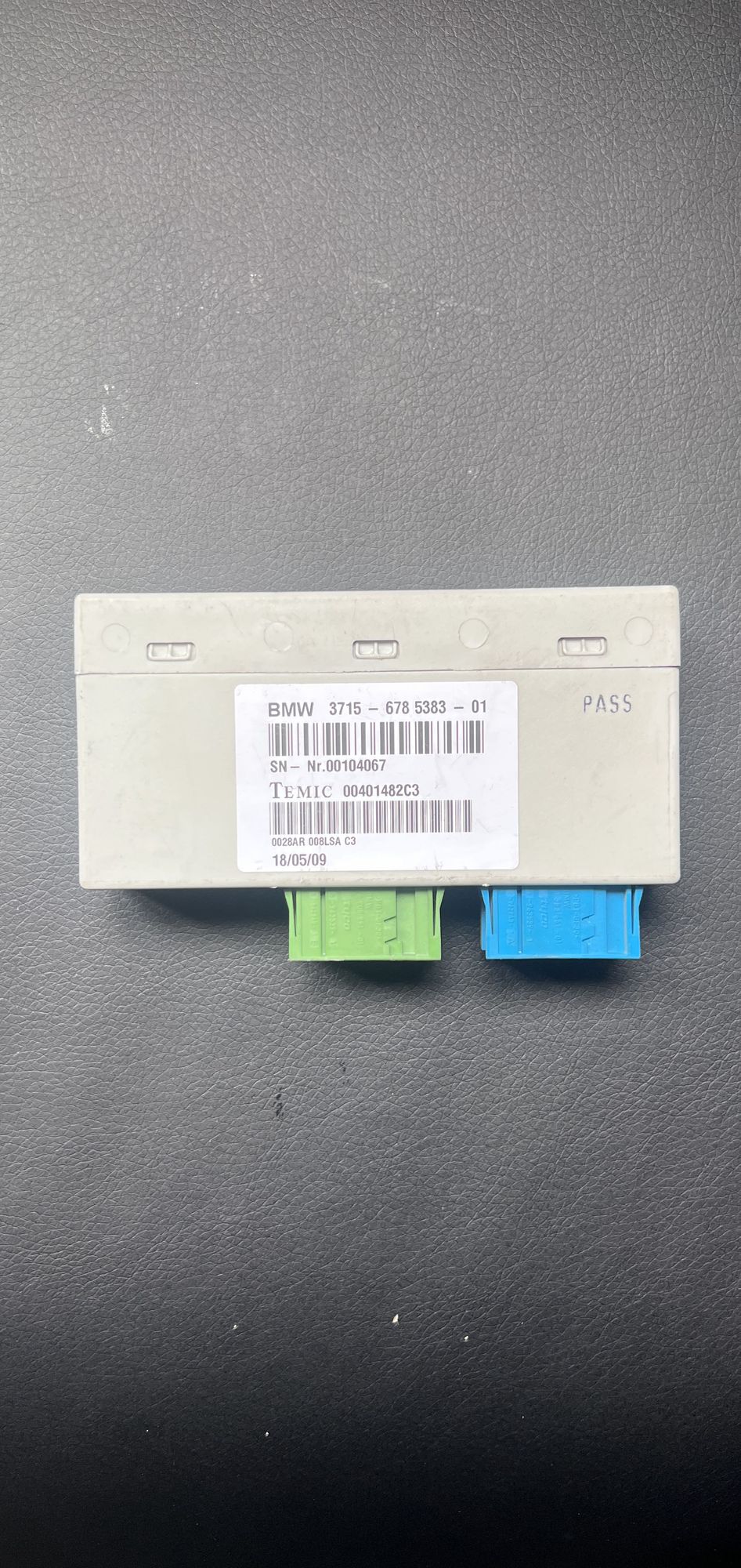 https://gcs.partsauto.market/rn-stockpro.appspot.com/thmbs/82798d1dea2c19ada63d093c70529e74/parts/96f4cfc2-1572-5f8e-8f3b-86e32003300d_d9dab1d275de4fc2e16713ff3bdaa387.jpg