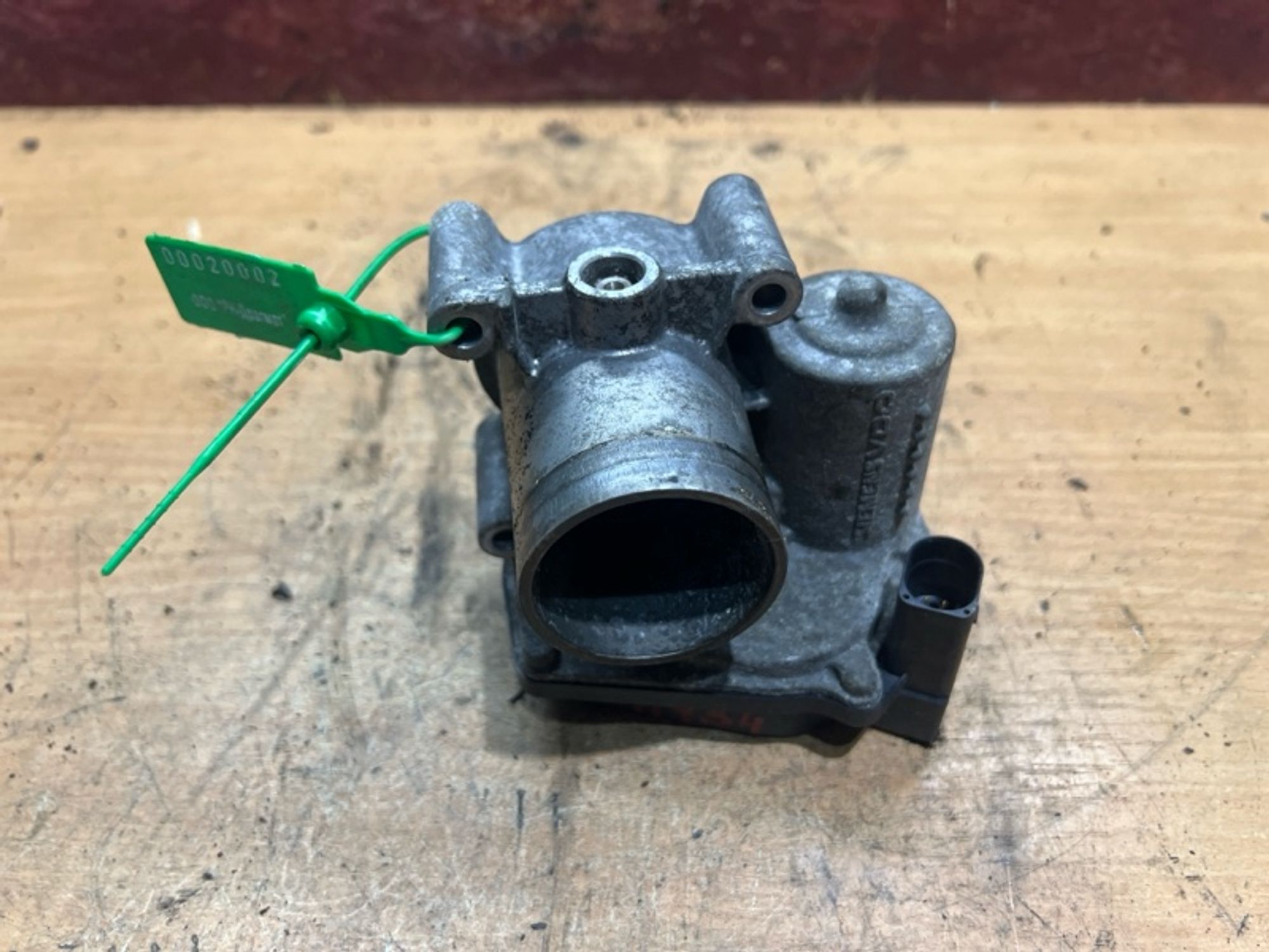 https://gcs.partsauto.market/rn-stockpro.appspot.com/thmbs/84e14ca707935ccb1ed00cae054931e6/1d49ab69ba1612ea4366e5b79ce86298/cfd5fd740ff008df6791b5ab6c819c72.jpg