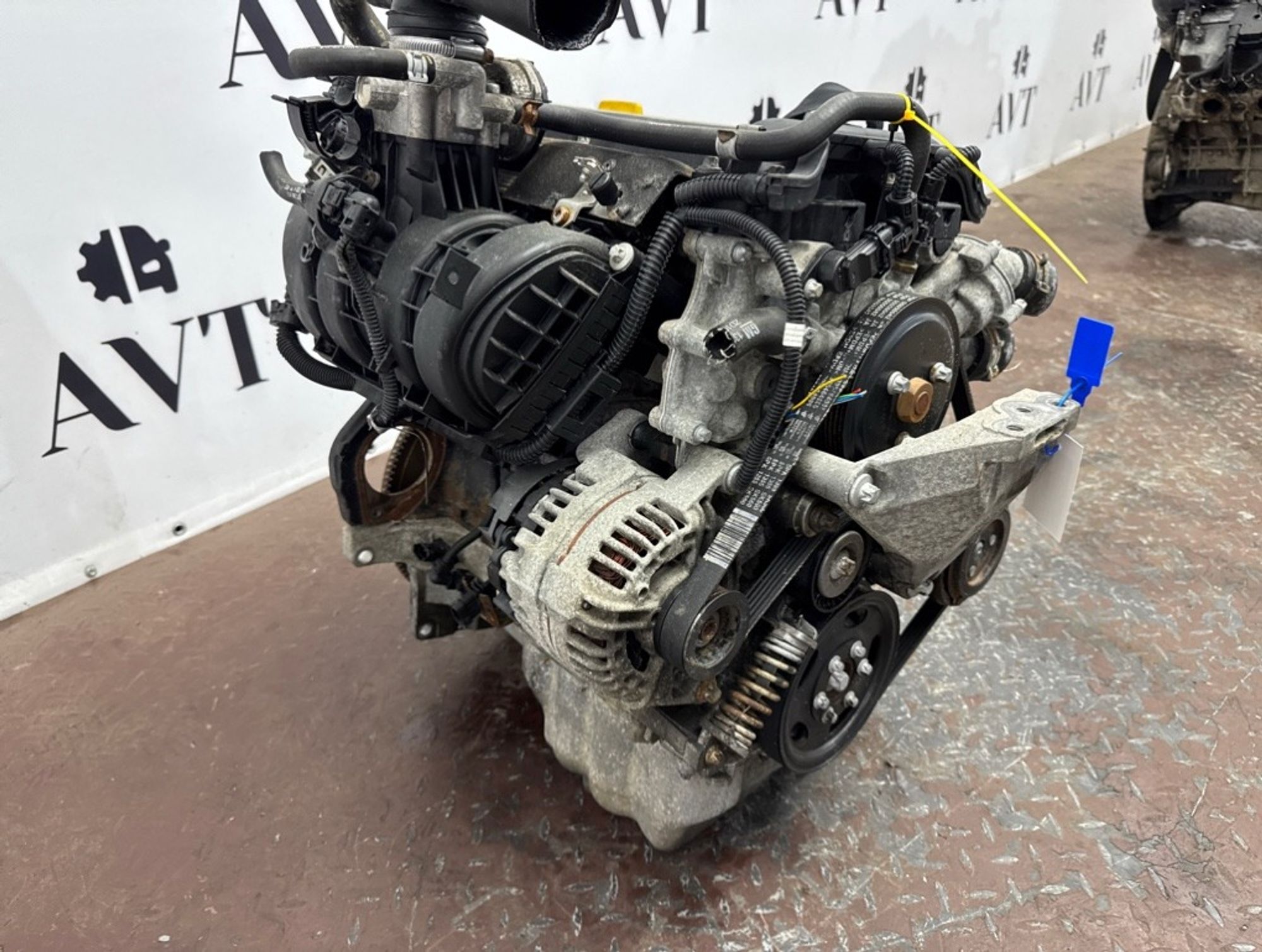 https://gcs.partsauto.market/rn-stockpro.appspot.com/thmbs/84e14ca707935ccb1ed00cae054931e6/219c3e2227209424203b9445708dd240/9cc5f0ea0c92a3dabdf177cab280c43b.jpg